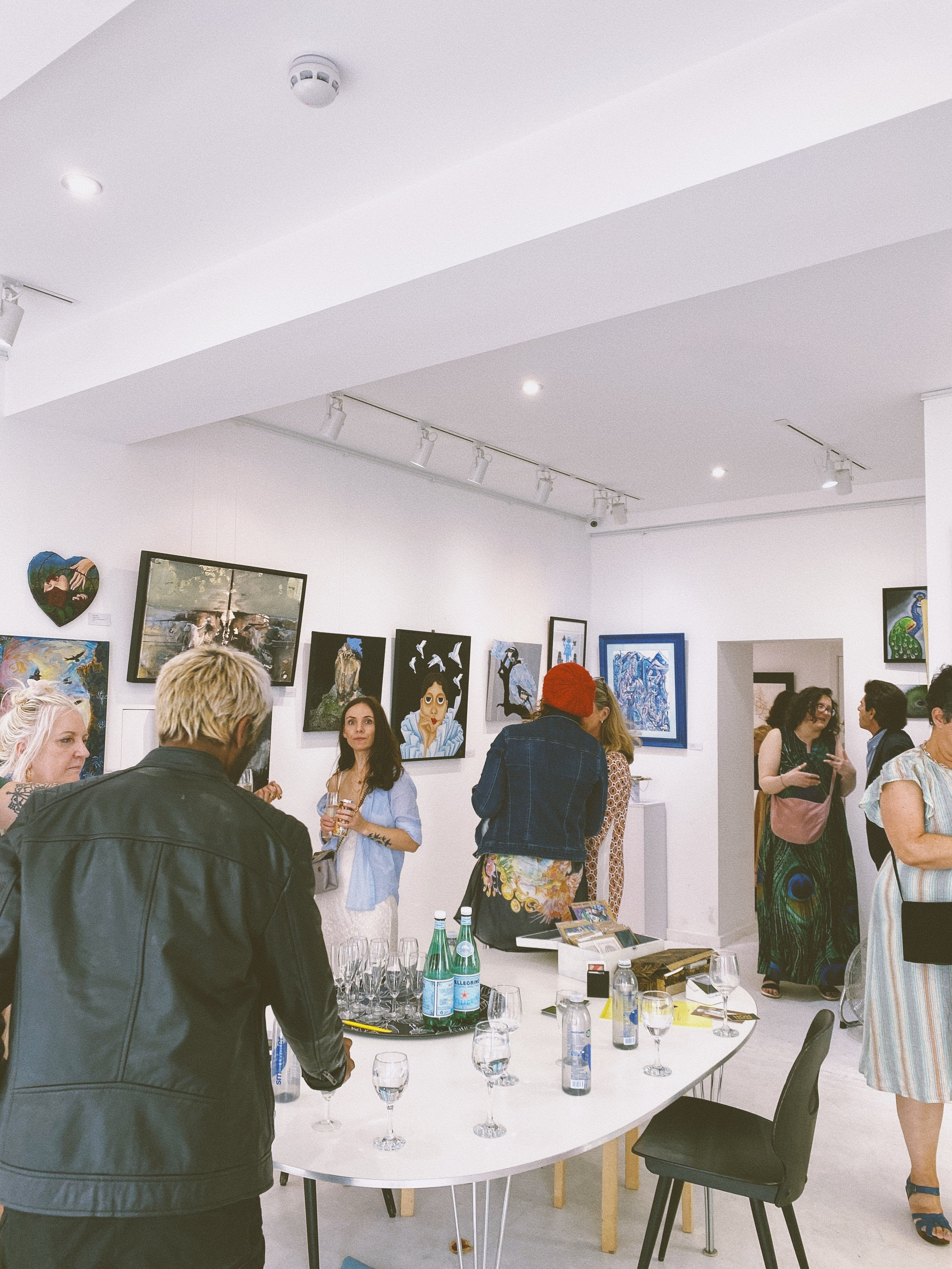 Art Touch Performance. Victoria Dini. Art photography in London / Folkestone, UK