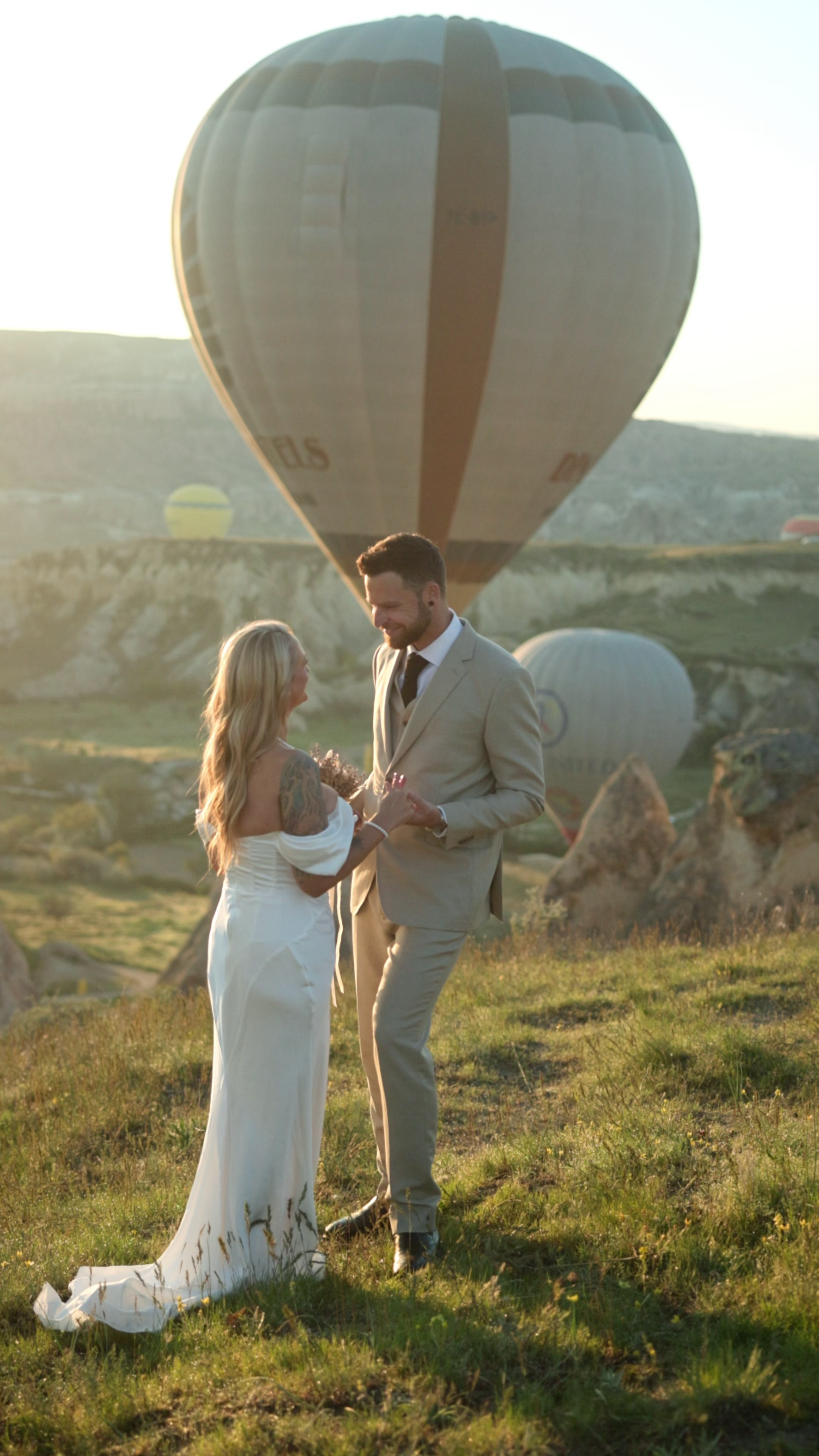 Roydon & Shannon. Cappadocia Photographer — Weddings, Elopements & Couple Photoshoots | Julia Ganch