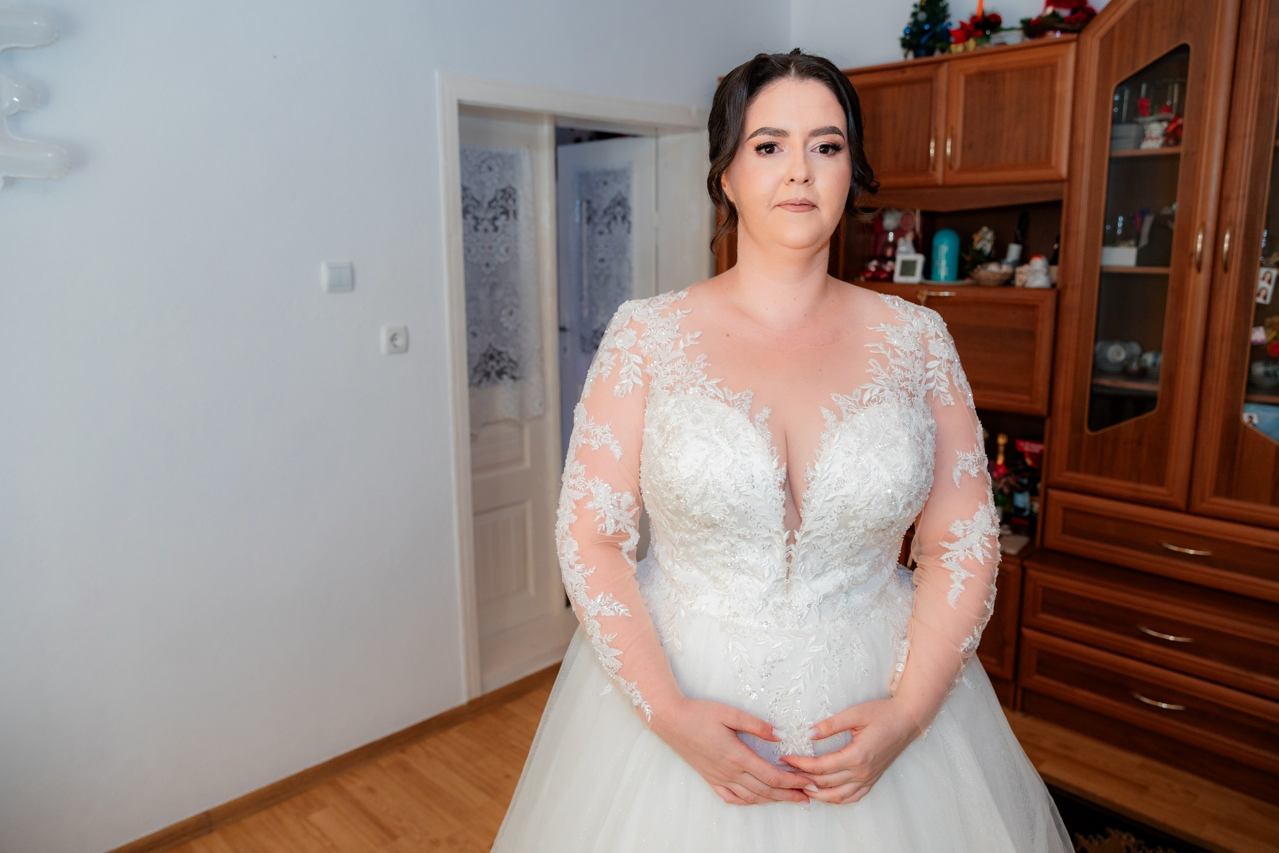 servicii foto. servicii foto Botoșani. servicii foto video Botoșani. fotograf nunta. fotograf evenimente. fotograf nunta Botoșani. Alin chirila. Alin chirila fotograf. Alinofotostudio.- Mire și mireasă – Sergiu & Liliana – ziua nunții, 2024 - Emoții în ziua nunții – Sergiu și Liliana - Dansul mirilor – fotografie artistică nuntă 2024 - Sedinta foto romantică în natură – Sergiu & Liliana - Rochia de mireasă și detalii de nuntă elegante