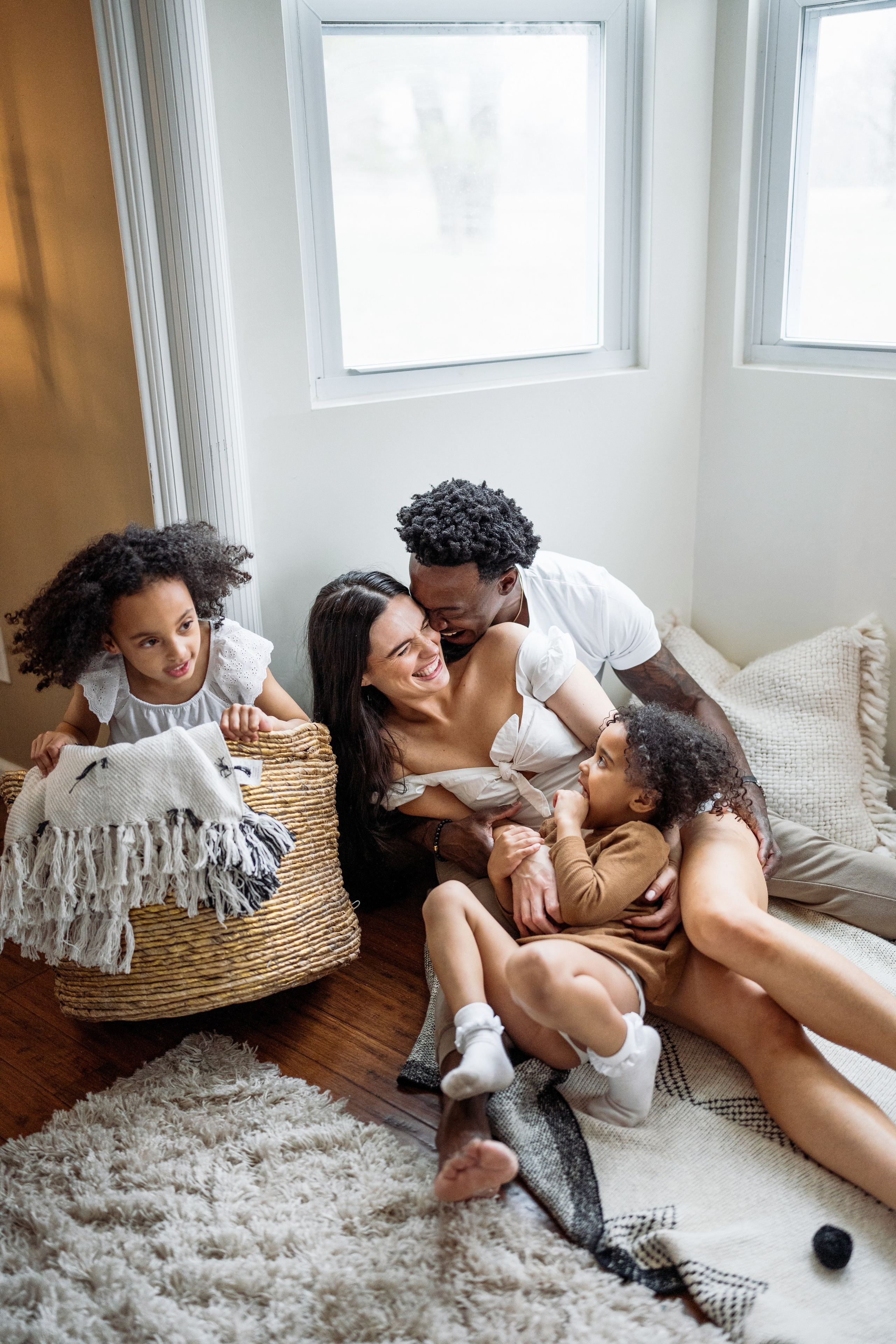 Lifestyle Family Photography – Natural & Candid Moments. Alisa Tant — Family and newborn photographer Bucks County, Montgomery county, Philadelphia, NJ