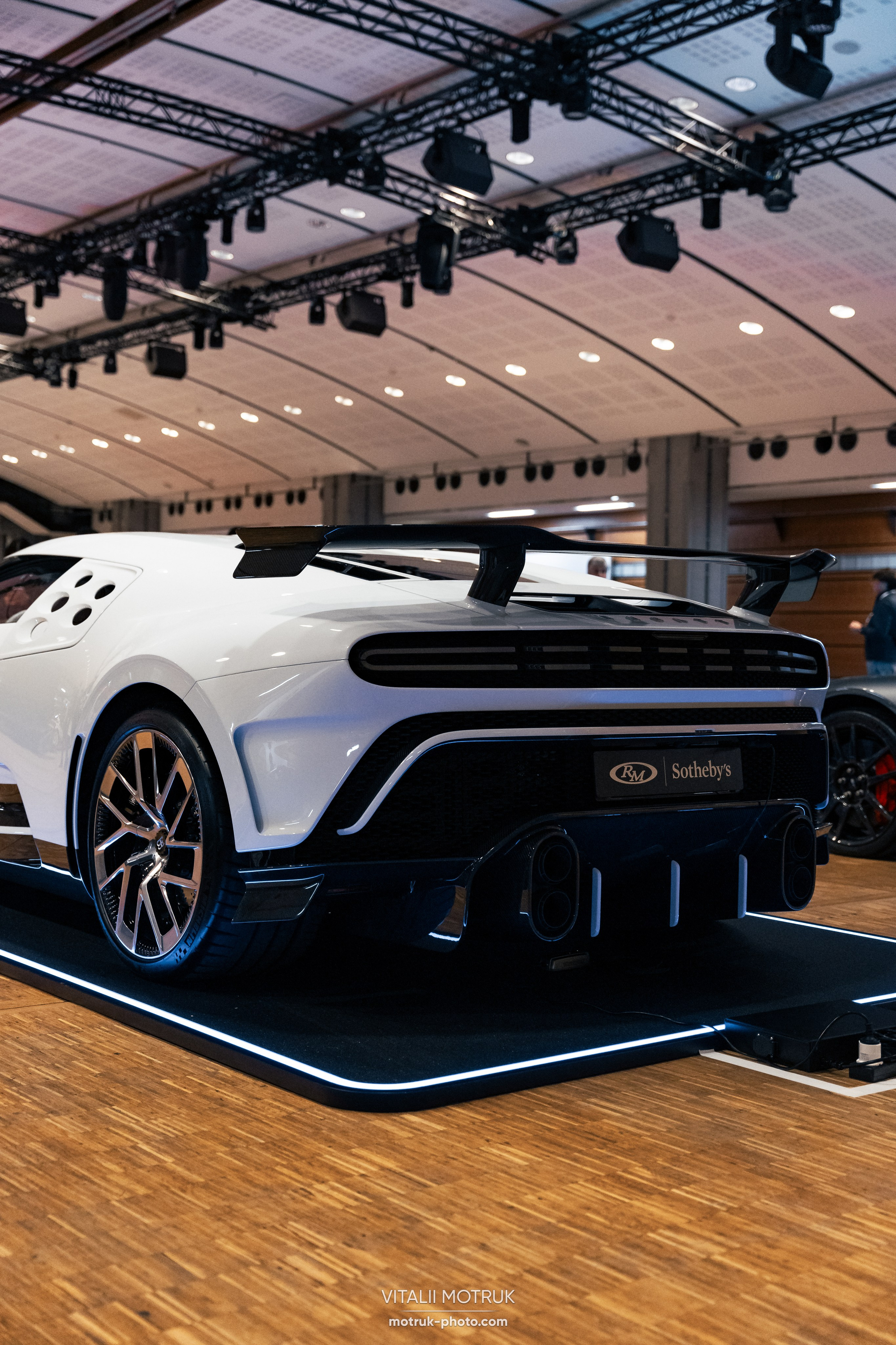 RM Sothebys 2025. Photographer in Paris — Vitalii Motruk