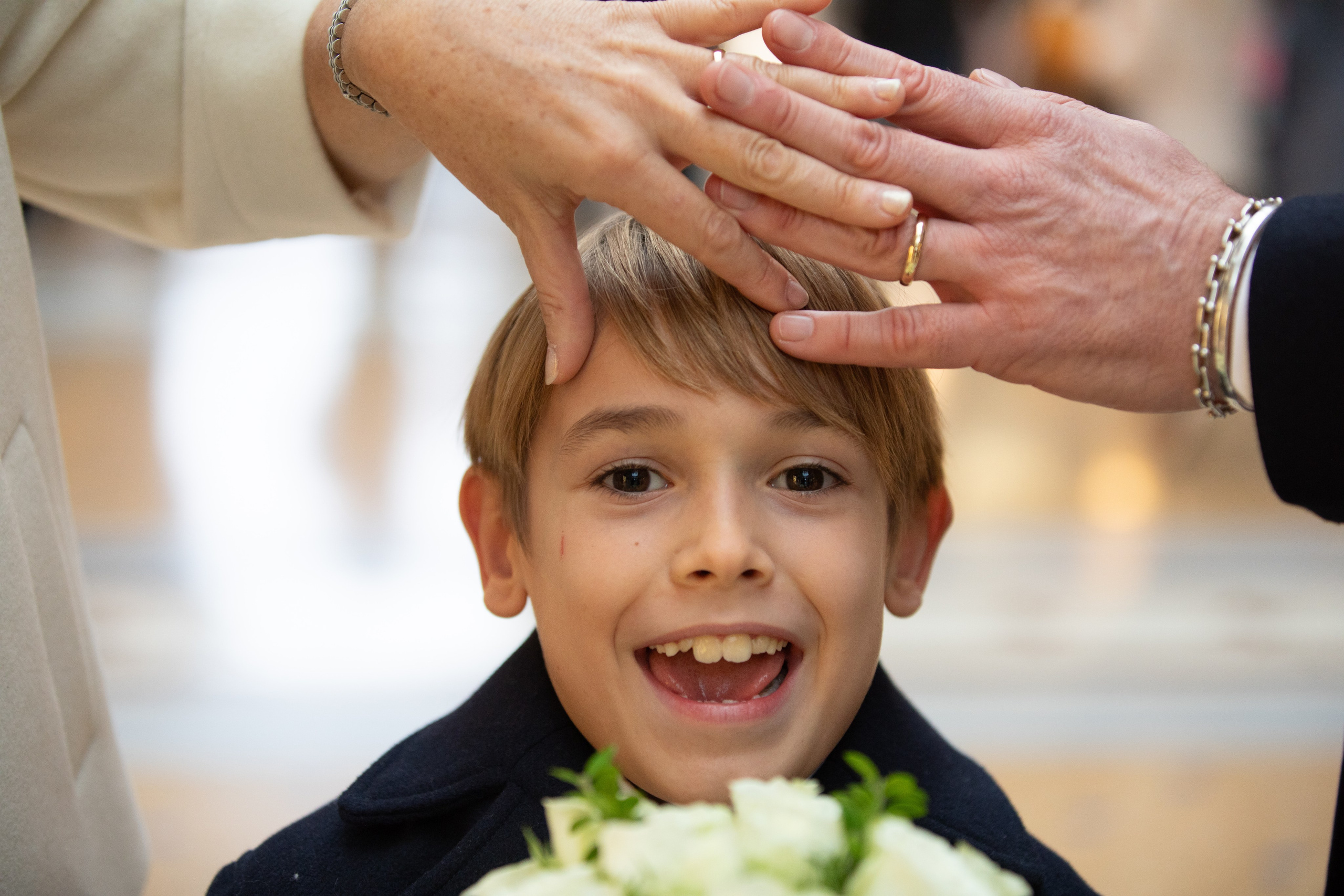 Fotografa di matrimonio a Milano Palazzo Reale. Racconto matrimoni con uno stile naturale, elegante e senza pose forzate
