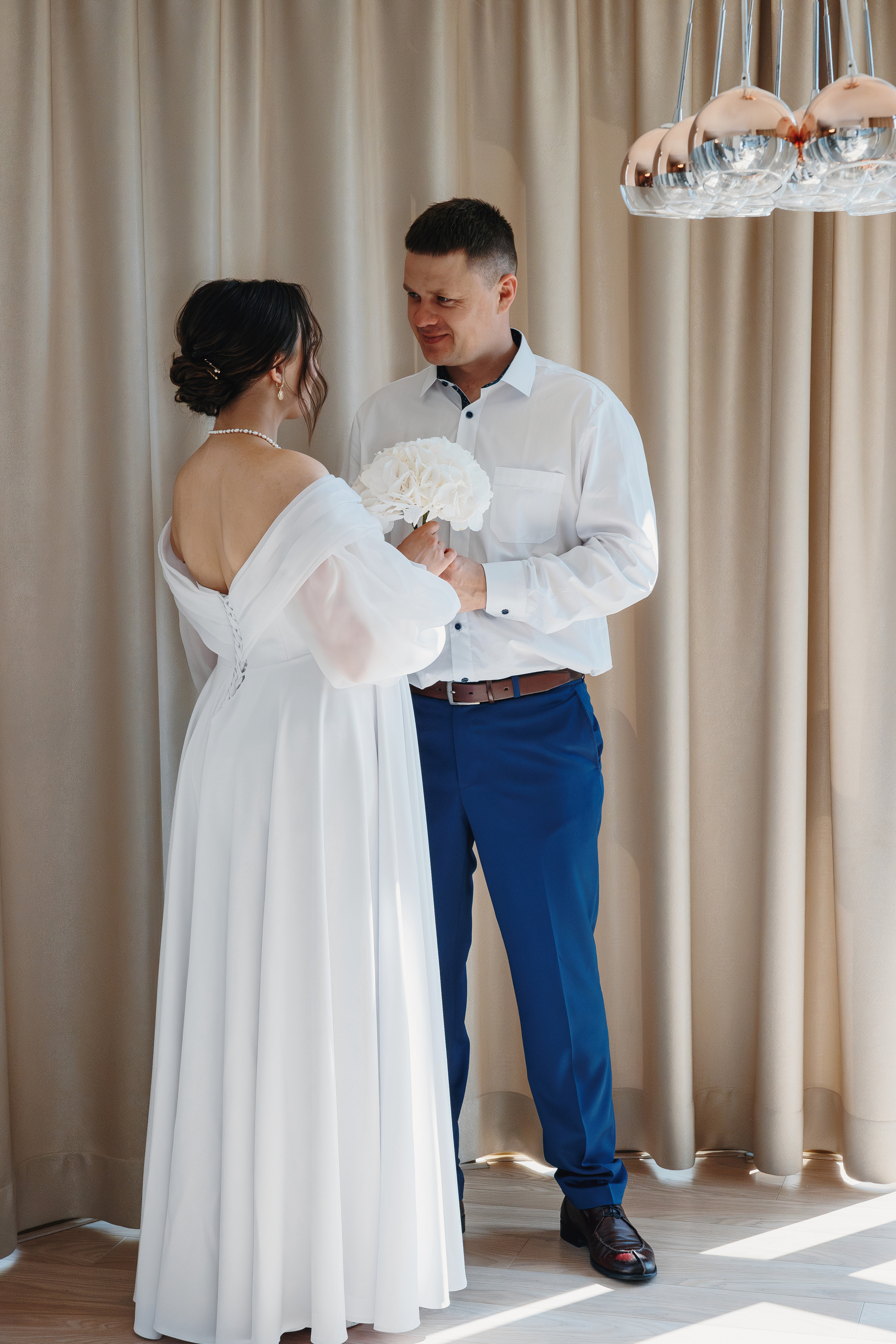 Fotograf Szczecin SESJA FOTOGRAFICZNA Z PRZYGOTOWAŃ DO ŚLUBU CEREMONIA WESELE Sesje narzeczeńskie Wasz fotograf ślubny Fotografia ślubna