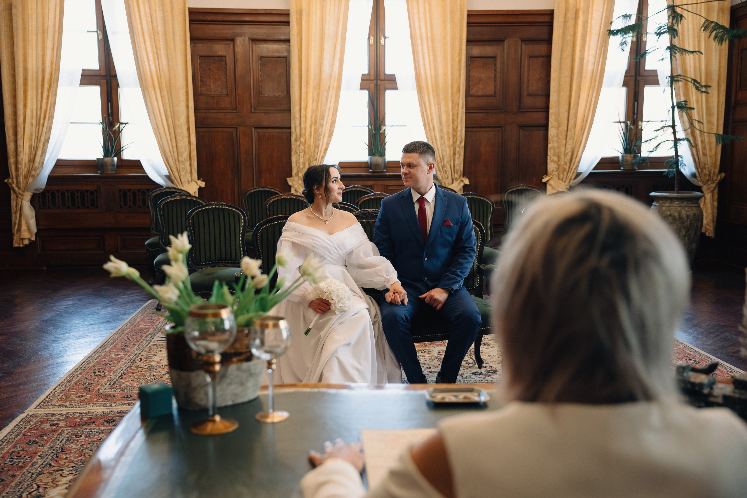 Fotograf Szczecin SESJA FOTOGRAFICZNA Z PRZYGOTOWAŃ DO ŚLUBU CEREMONIA WESELE Sesje narzeczeńskie Wasz fotograf ślubny Fotografia ślubna