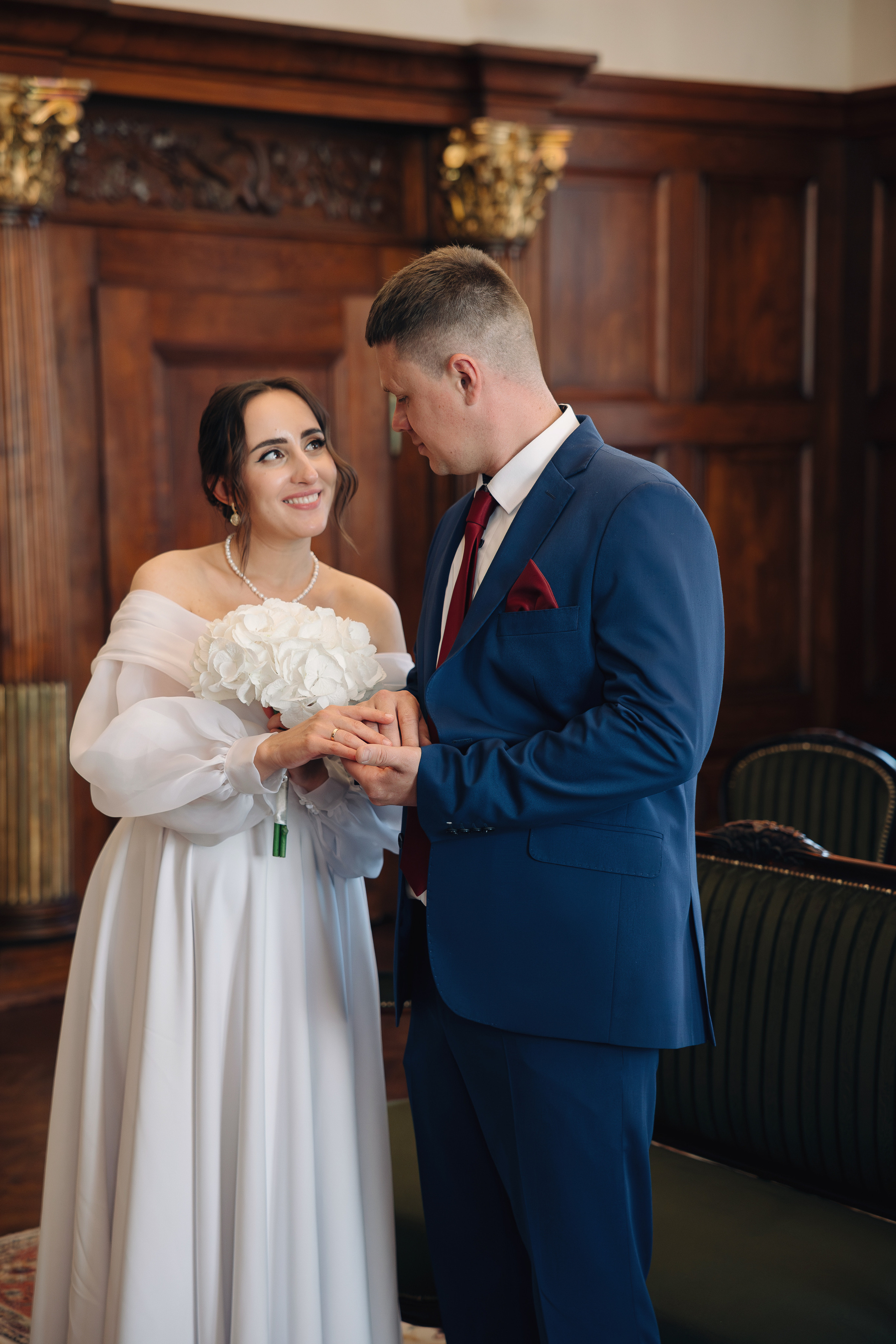 Fotograf Szczecin SESJA FOTOGRAFICZNA Z PRZYGOTOWAŃ DO ŚLUBU CEREMONIA WESELE Sesje narzeczeńskie Wasz fotograf ślubny Fotografia ślubna