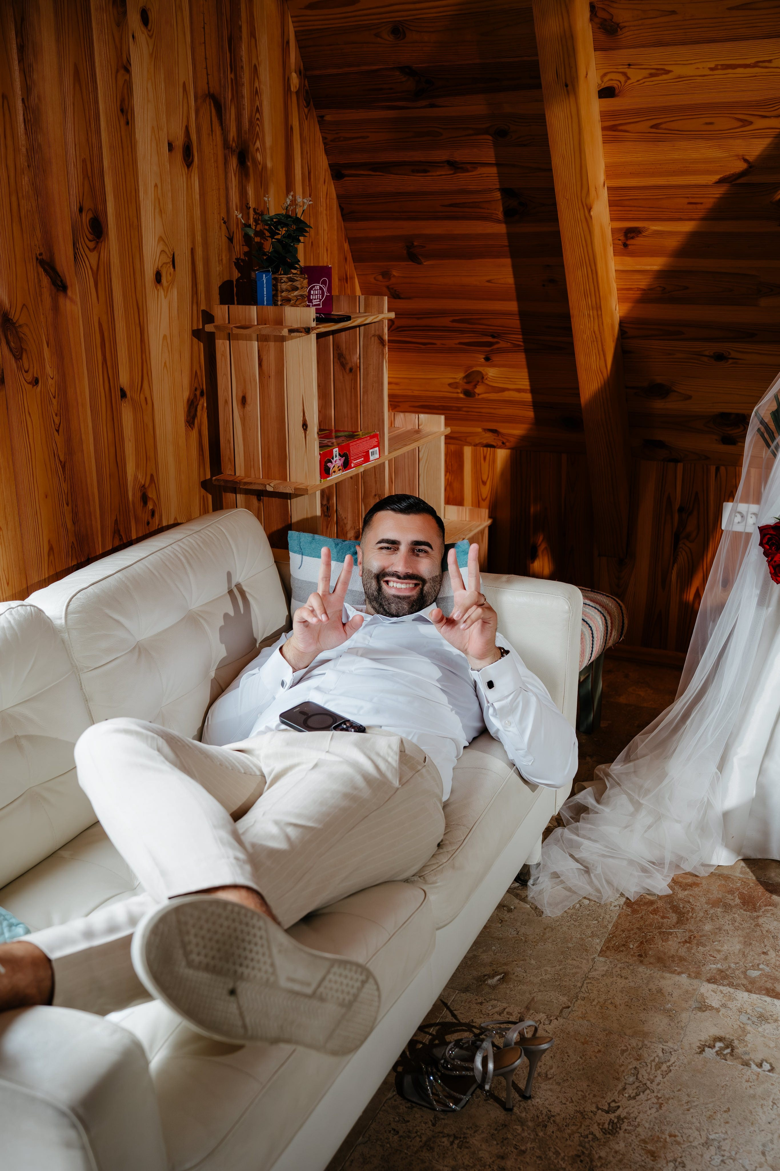 Povestea de nuntă a lui Anca și Dragoș în Bacău | Fotografie de Eveniment. Raw Studio. Fotograful tau de nunta!