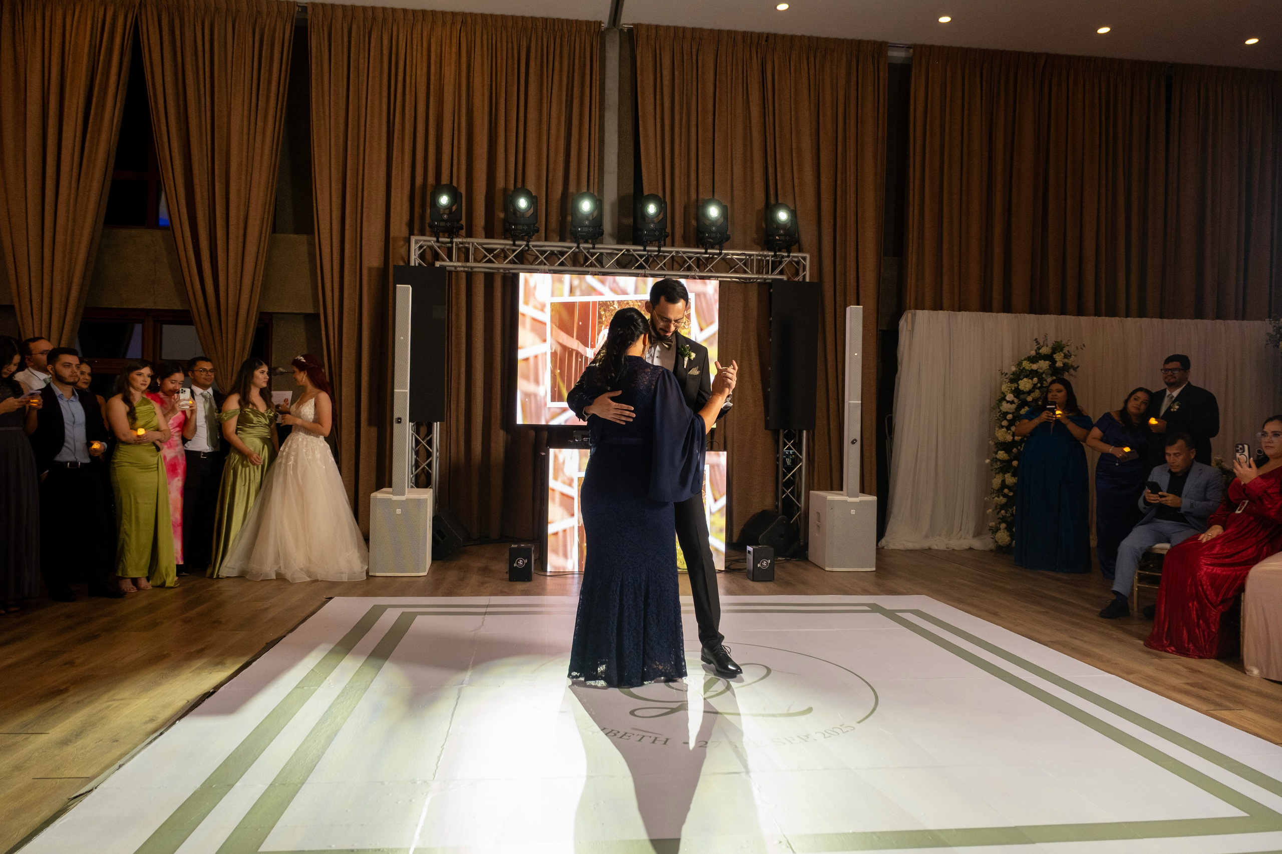 Edgardo & Lilibeth. Daniel Brand | Fotografía de Bodas y Comercial en Honduras