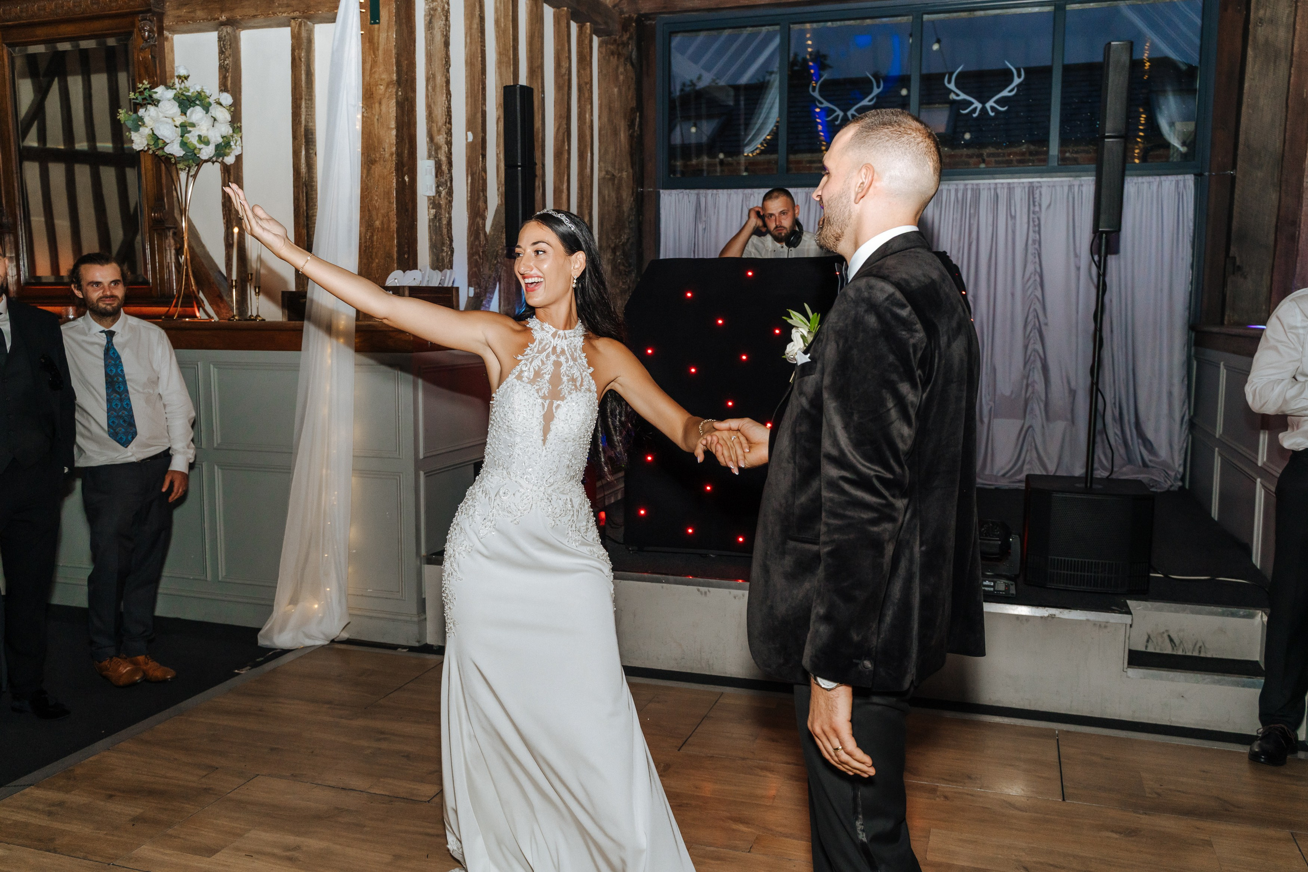 Wedding at Essendon Country Club. Photographer in England Ekaterina Romanova