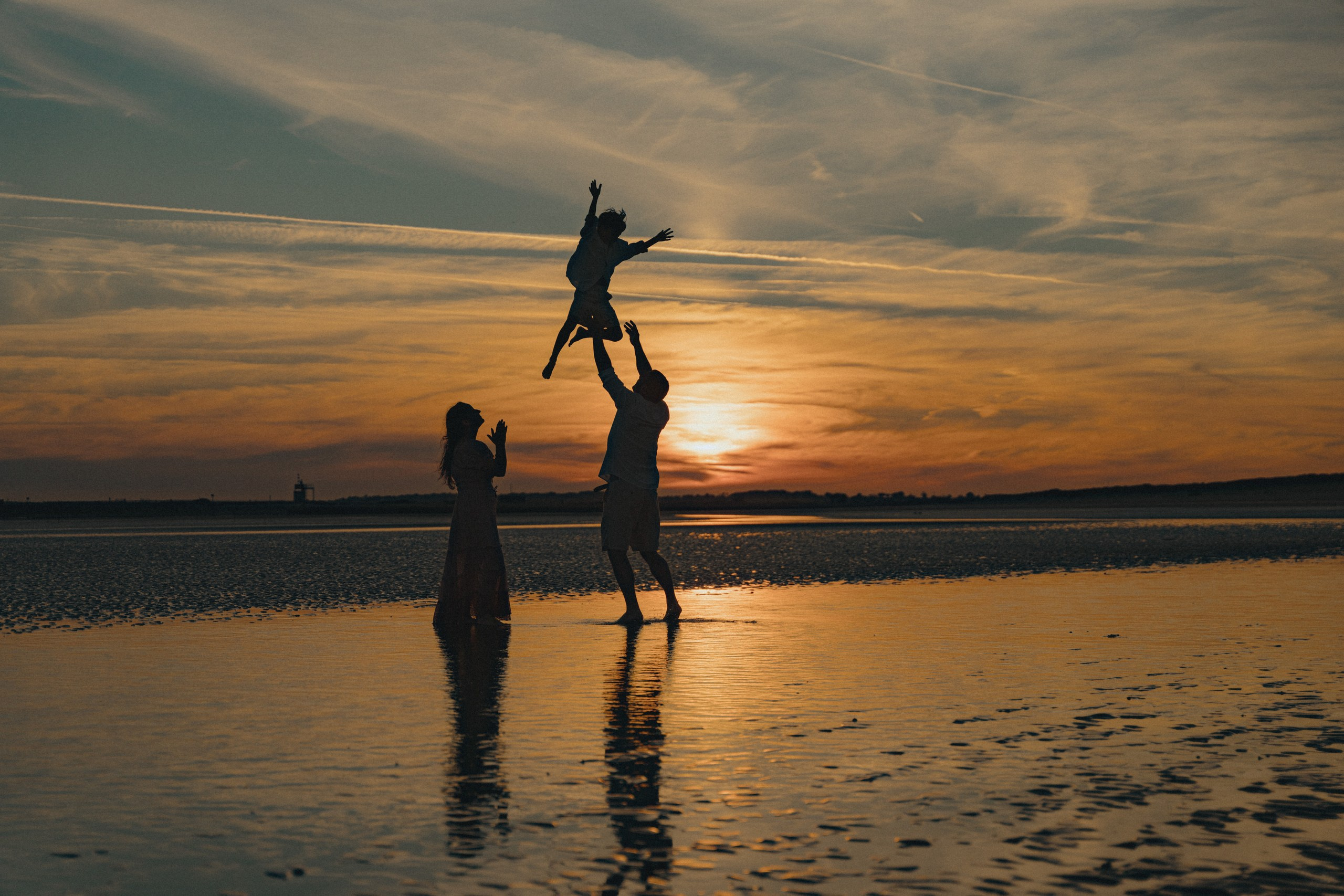 Family Photoshoot at Camber Sands | London Family Photographer. London Wedding & Engagement Photographer