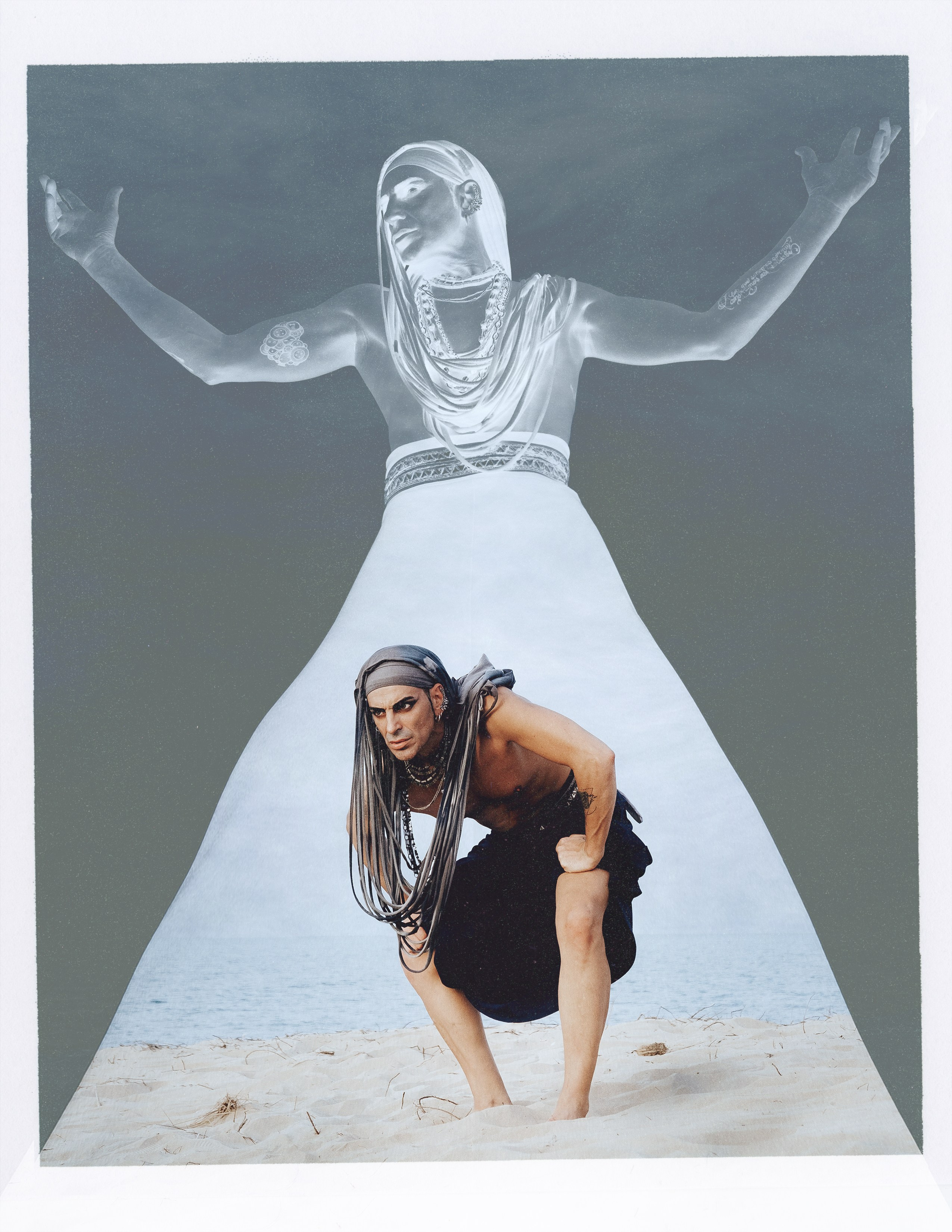 Портфолио-фотосессия в дюнах Аликанте — креативные образы и уникальные наряды от дизайнера — Фотограф Андрей Луковников