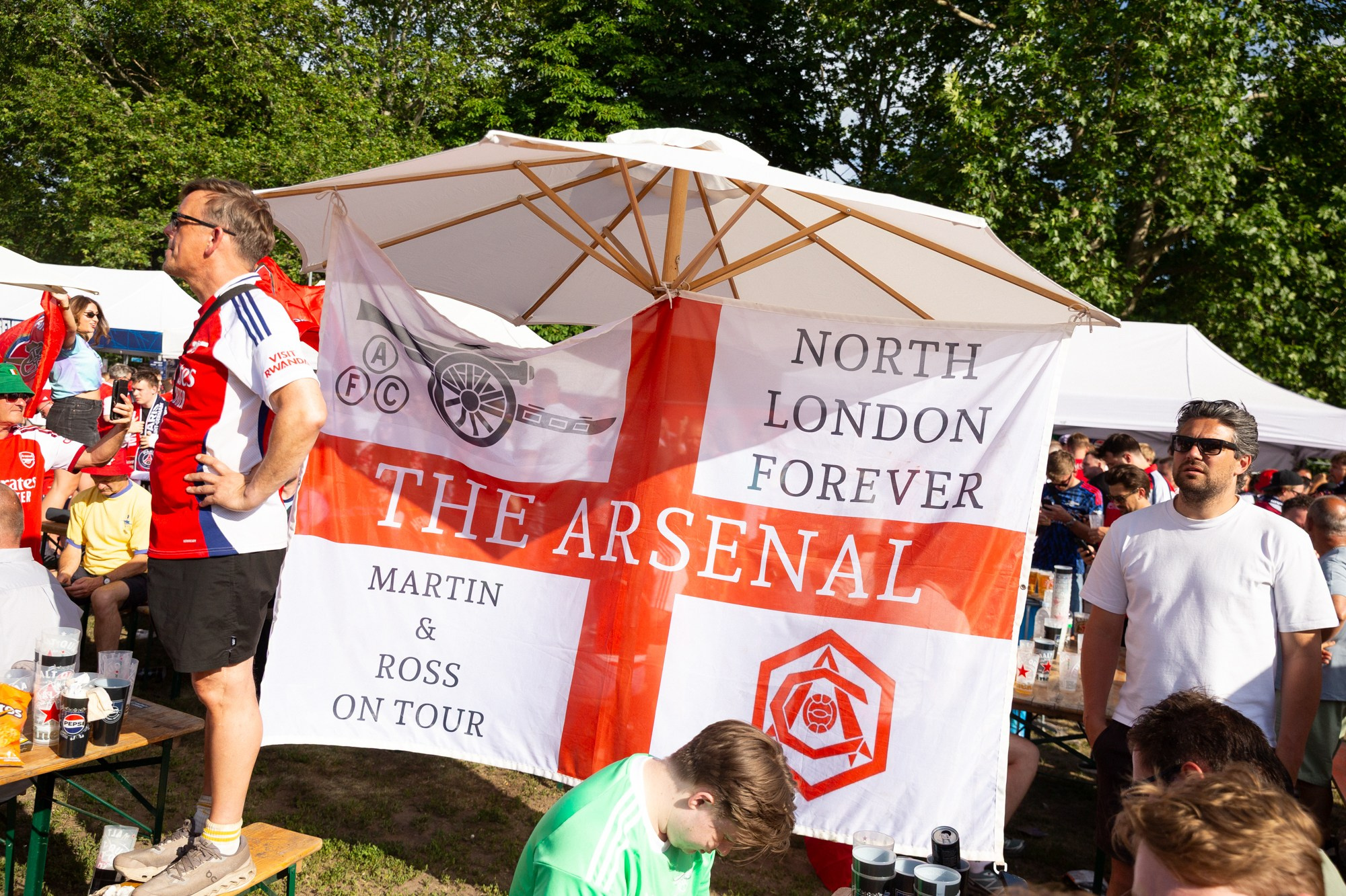 UEFA Champions League Final. Arsenal vs PSG. Budapest 2026. Arsenal Fan Zone. Photographer in Budapest — Yura Knyazev