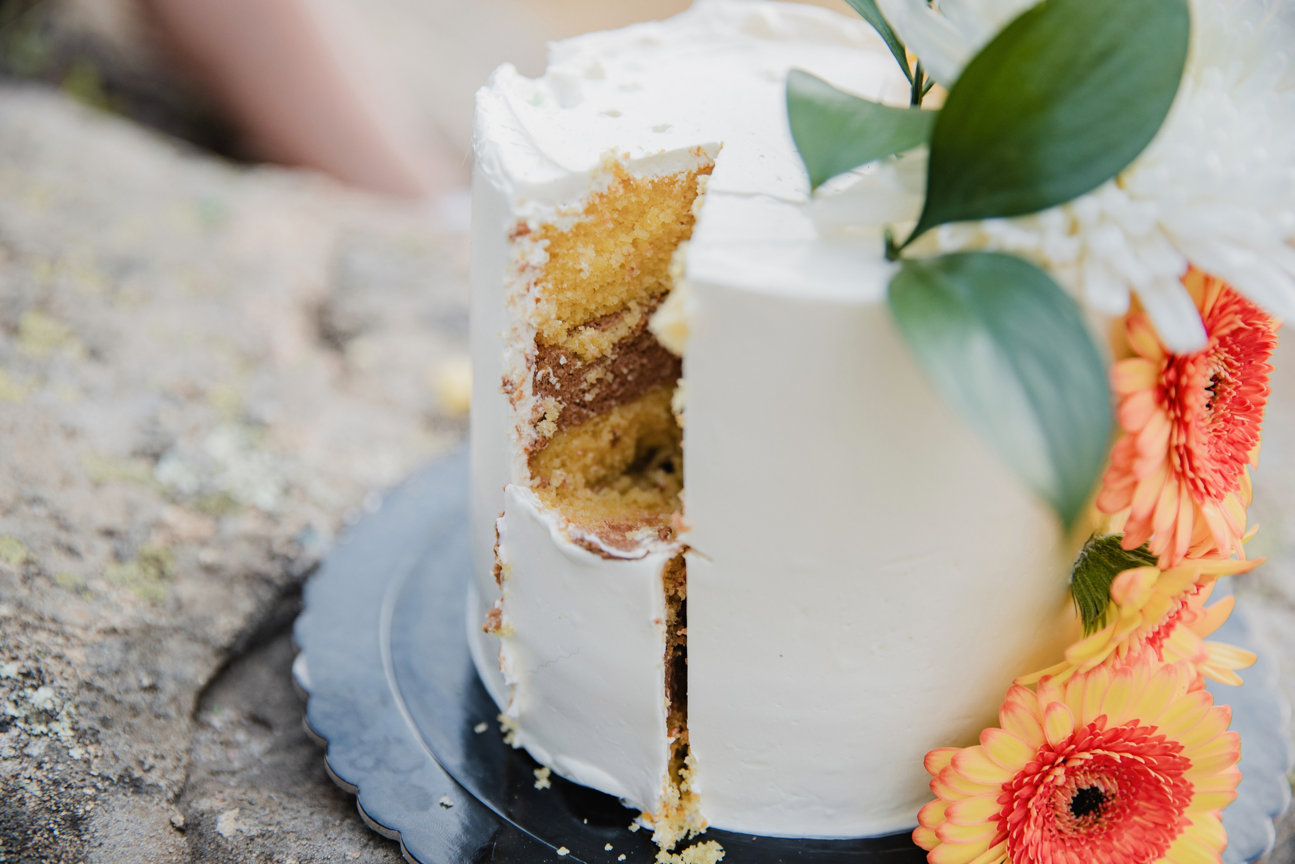 Sesión de Fotos de Cumpleaños en Madrid | Smash Cake, 15, 19, 40 Años – Rainbox Estudio. Rainbox Estudio de Fotografía