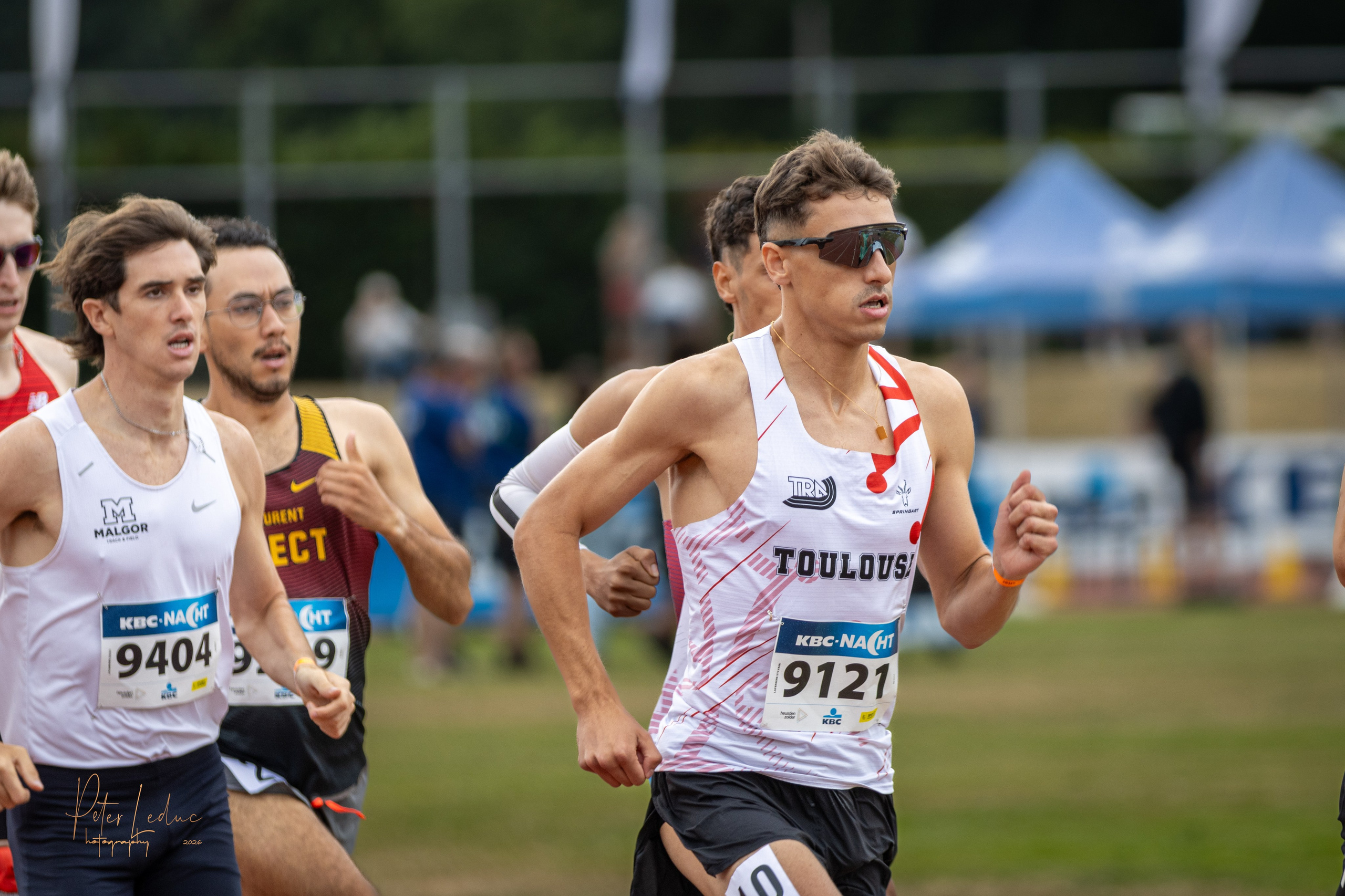 Nacht van de Atletiek. Peter Leduc is een passionele hobbyfotograaf uit België, gespecialiseerd in creatieve fotografie, visuele verhalen en unieke fotoprojecten
