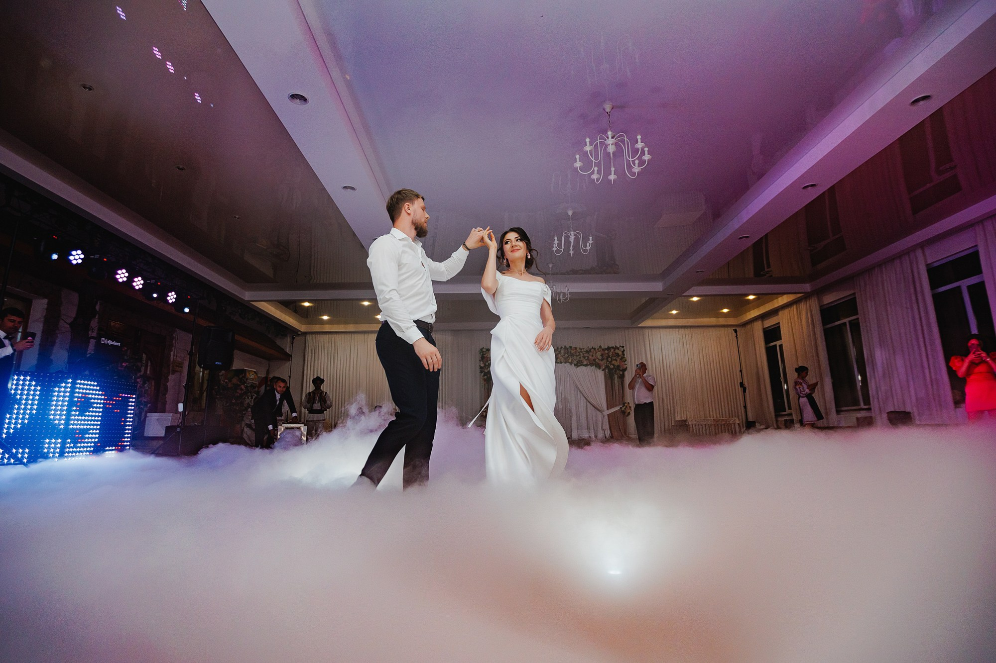 Ecaterina si Bastien. Fotograf și videograf de nuntă R. Moldova, Romania