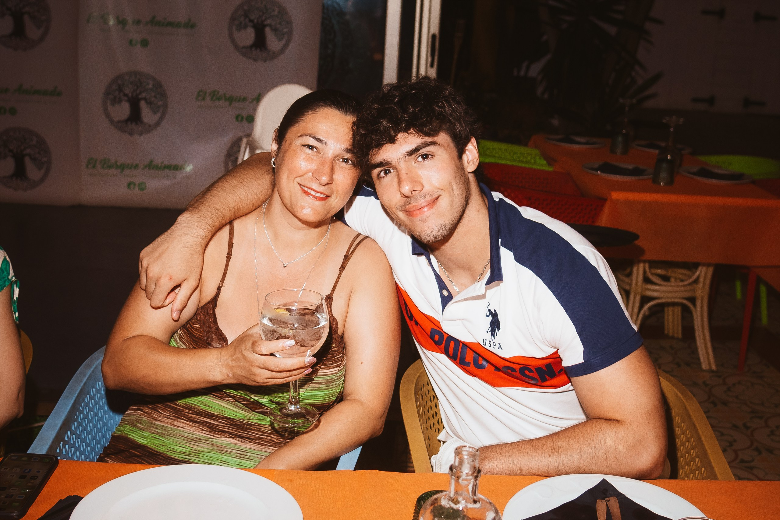 Photo report from a creative evening at the El Bosque Animado restaurant, Torrevieja