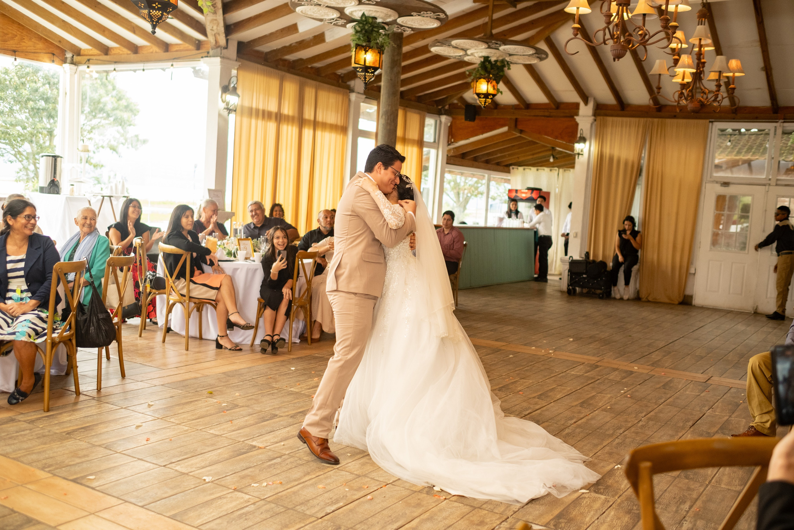 Abi & Gio. Daniel Brand | Fotografía de Bodas y Comercial en Honduras