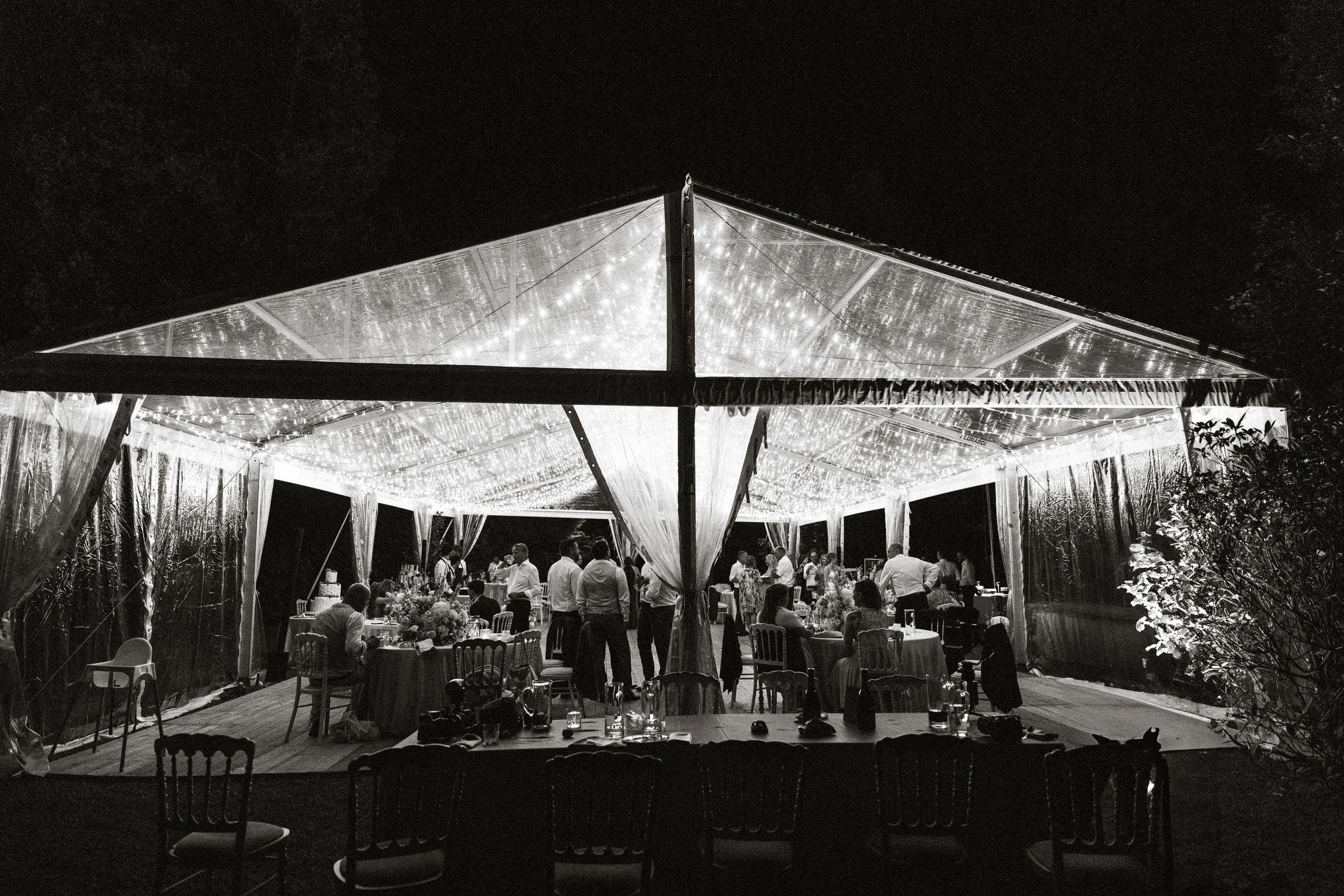 final shot of wedding party at villa in stresa