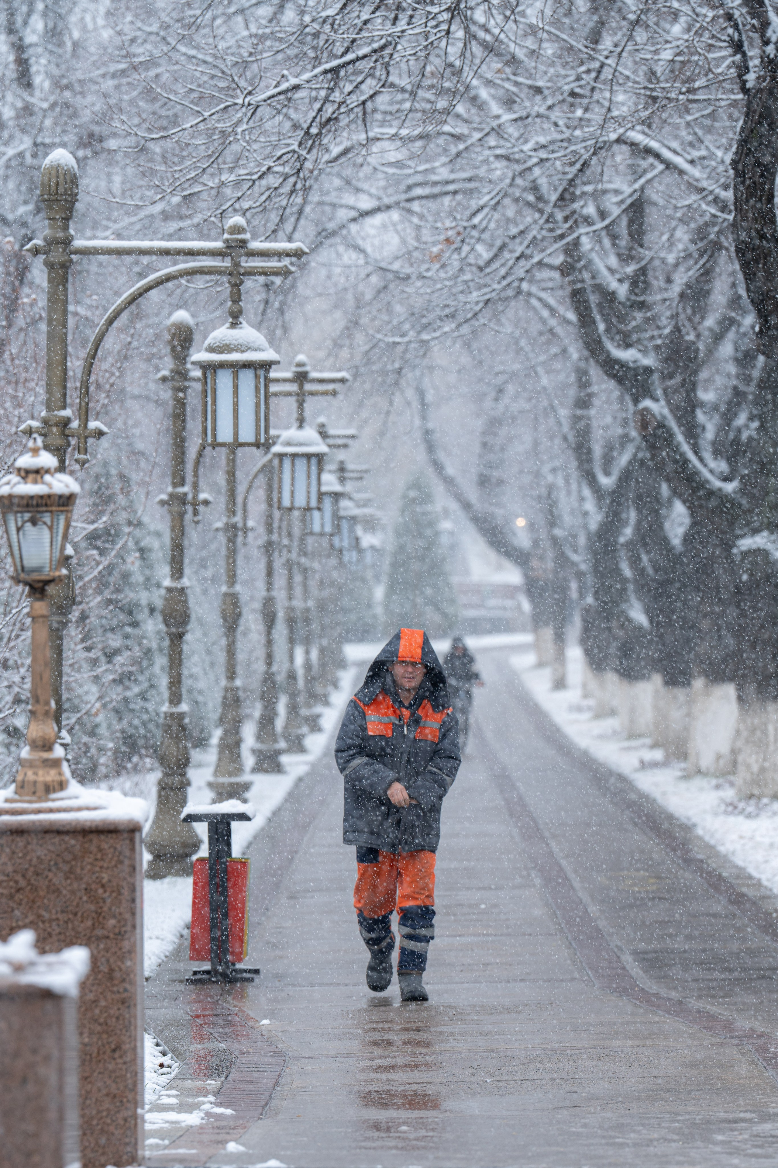 Как работают сотрудники благоустройства. Георгий Намазов | Фотограф в Ташкенте