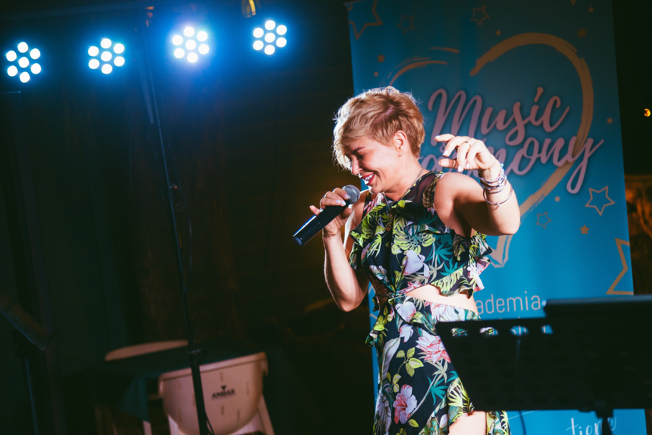 Photo report from a creative evening at the El Bosque Animado restaurant, Torrevieja