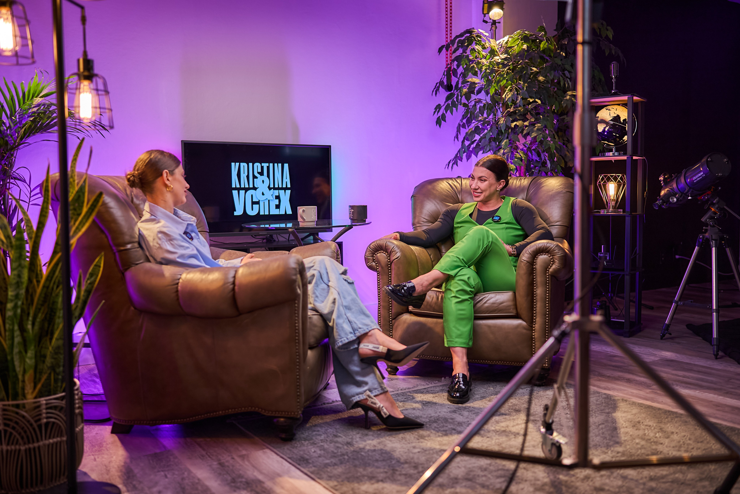 Валерия Тимошова, основательница танцевальной студии в Нью-Йорке, демонстрирует пример смелости и упорства в преодолении препятствий на пути к своей мечте, вдохновляя окружающих на самореализацию и поиск своего призвания