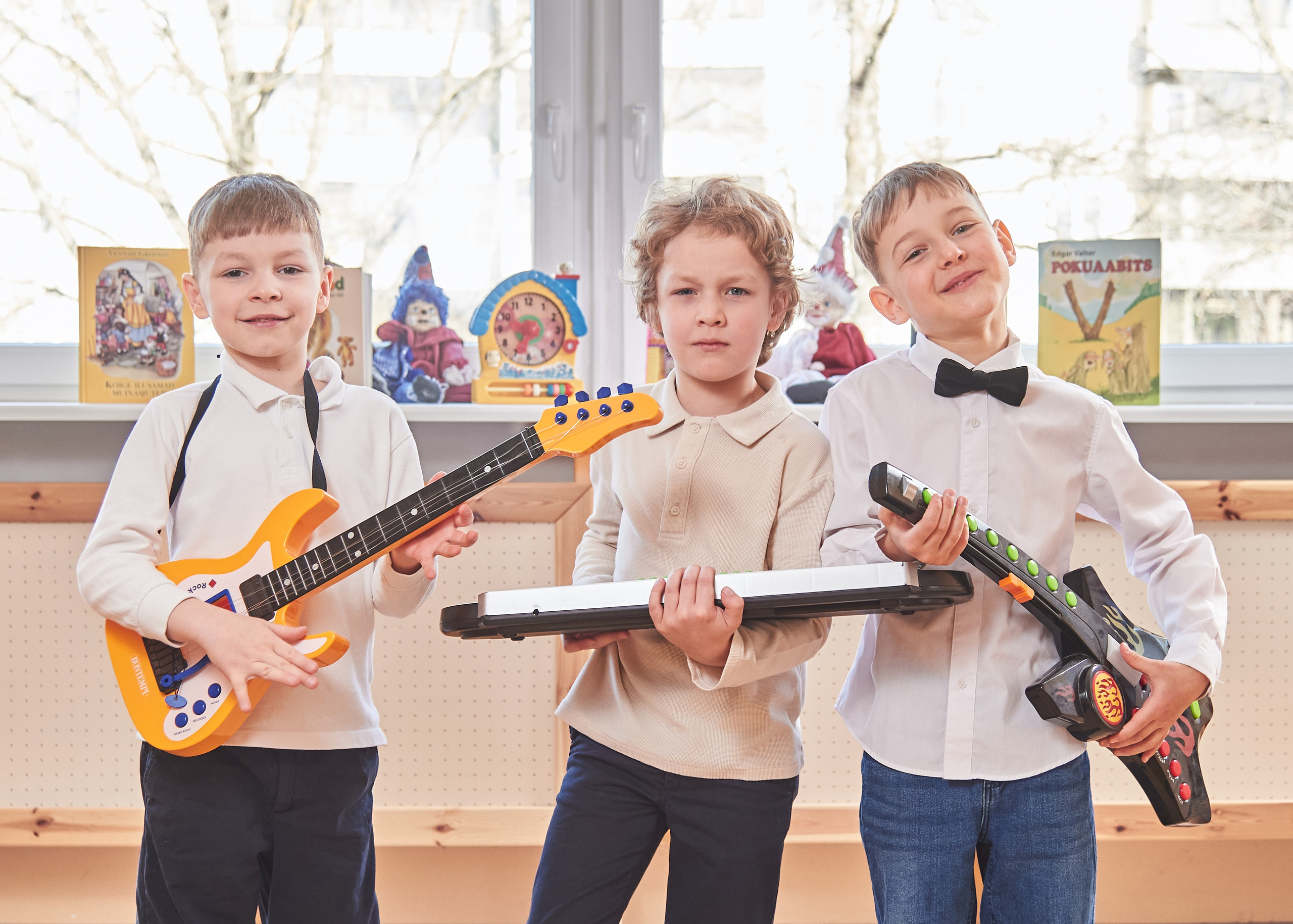 выпускные альбомы, выпускной альбом Таллинн, детский фотограф, школьный фотограф Таллин, фотограф на школьный выпускной Таллин, фотосессия в школе Таллин, фото для школьного альбома Таллин, школьная фотосъёмка Таллин, lõpualbumid, lõpualbum Tallinnas, lastefotograaf, koolifotograaf Tallinnas, fotograaf kooli lõpetamiseks Tallinnas, fotosessioon koolis Tallinnas, fotod koolialbumi jaoks Tallinnas, koolifotosessioon Tallinnas