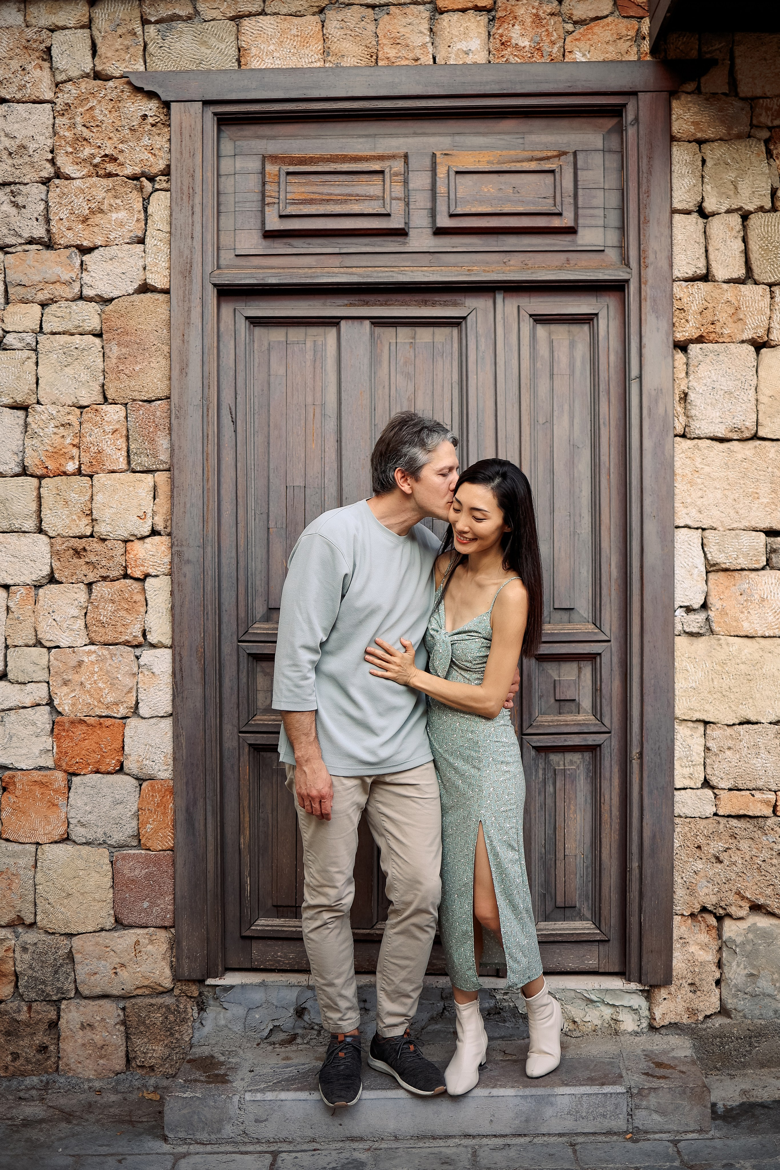 Photoshooting in old town of Antalya. Photographer in Turkey, Antalya, Kemer, Belek, Side, Kas, Fethiye