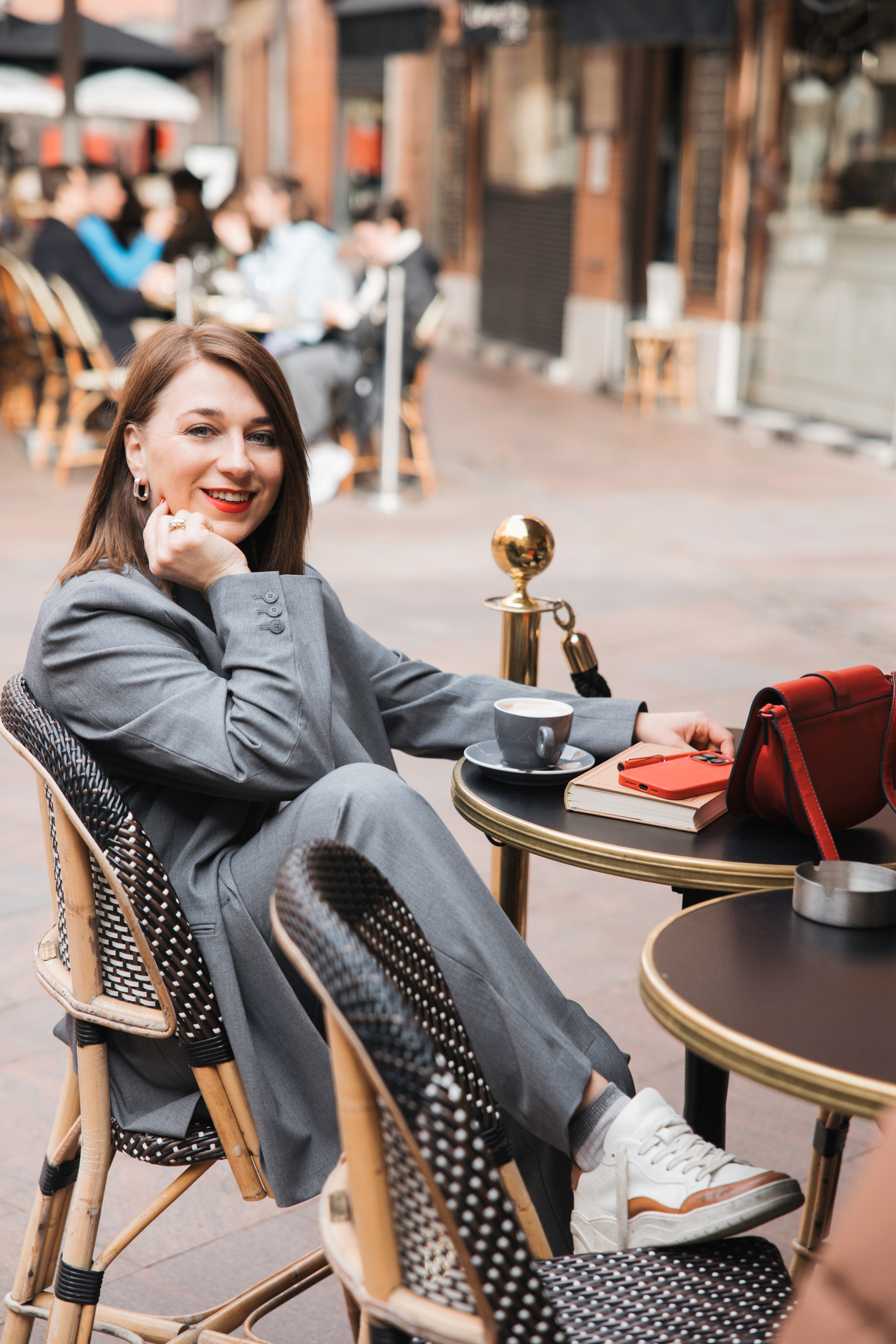 Séance photo de marque personnelle à Toulouse pour Tanya. Eugénie Smirnova — photographe à Toulouse et dans le sud-ouest de la France