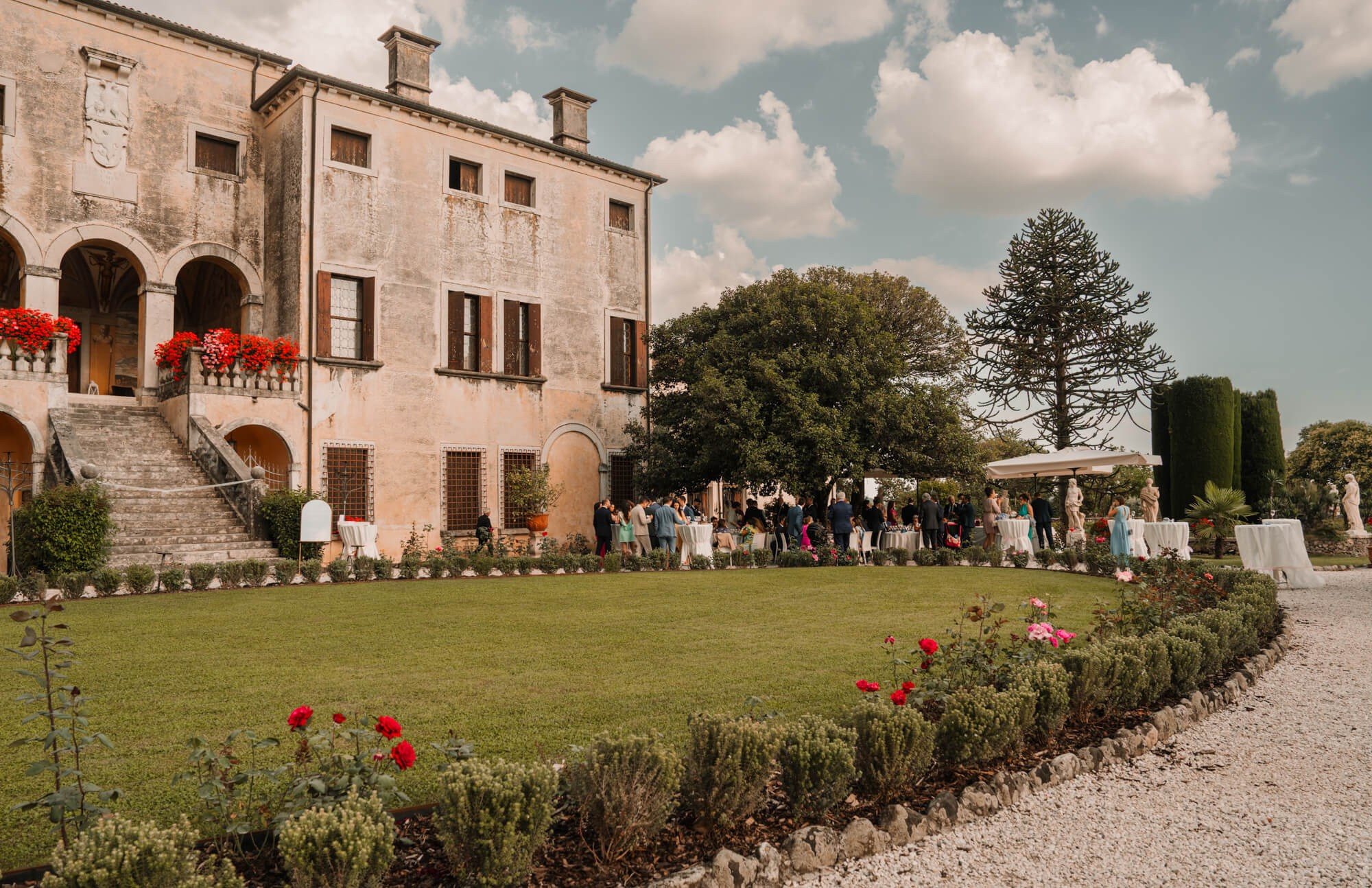 Boda en Villa Godi Malinverni, Vicenza | El Velo Blanco. El Velo Blanco I Fotógrafos de Bodas