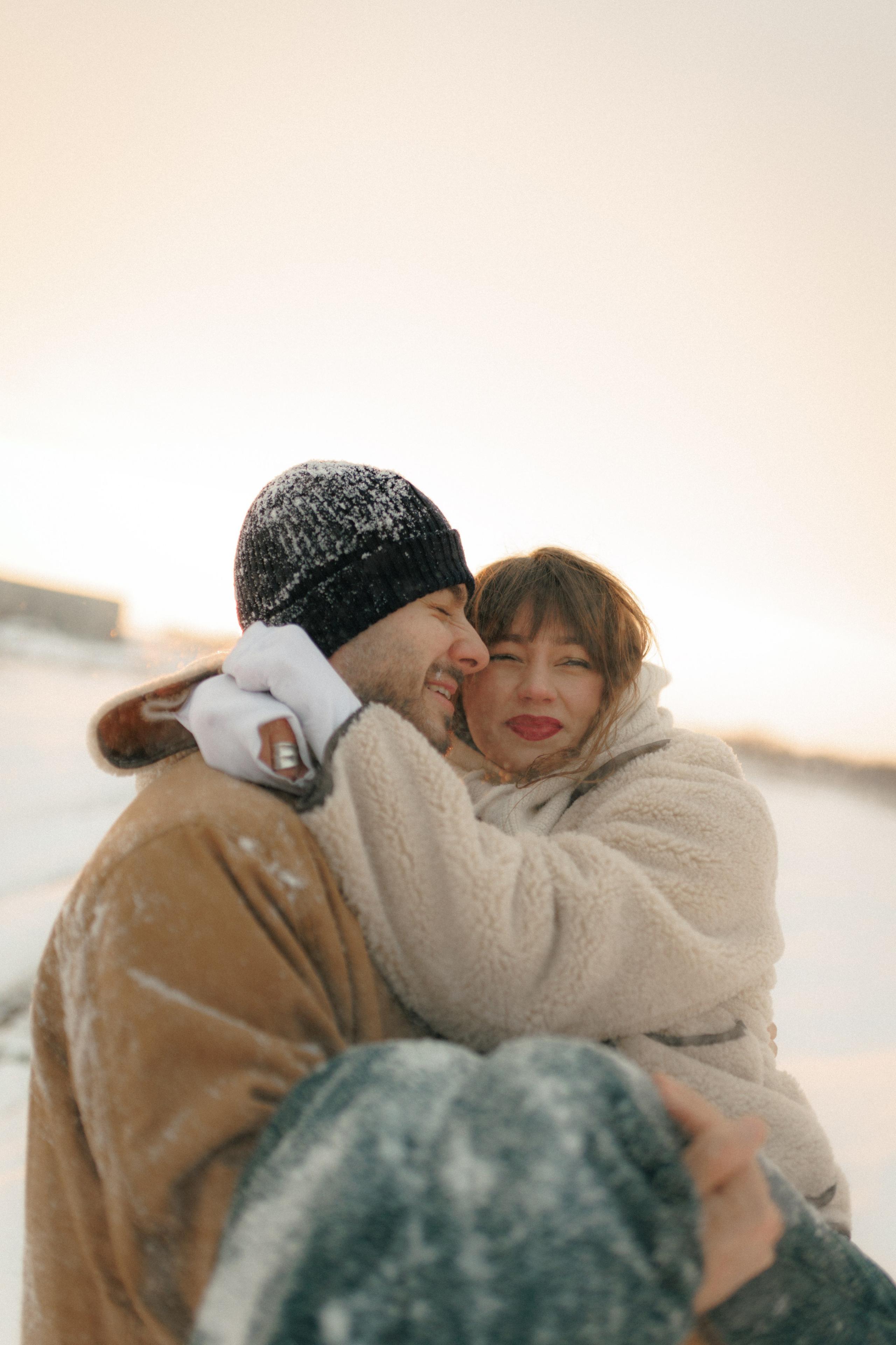 Snowy. Wedding photographer and videographer based in Timisoara, Romania