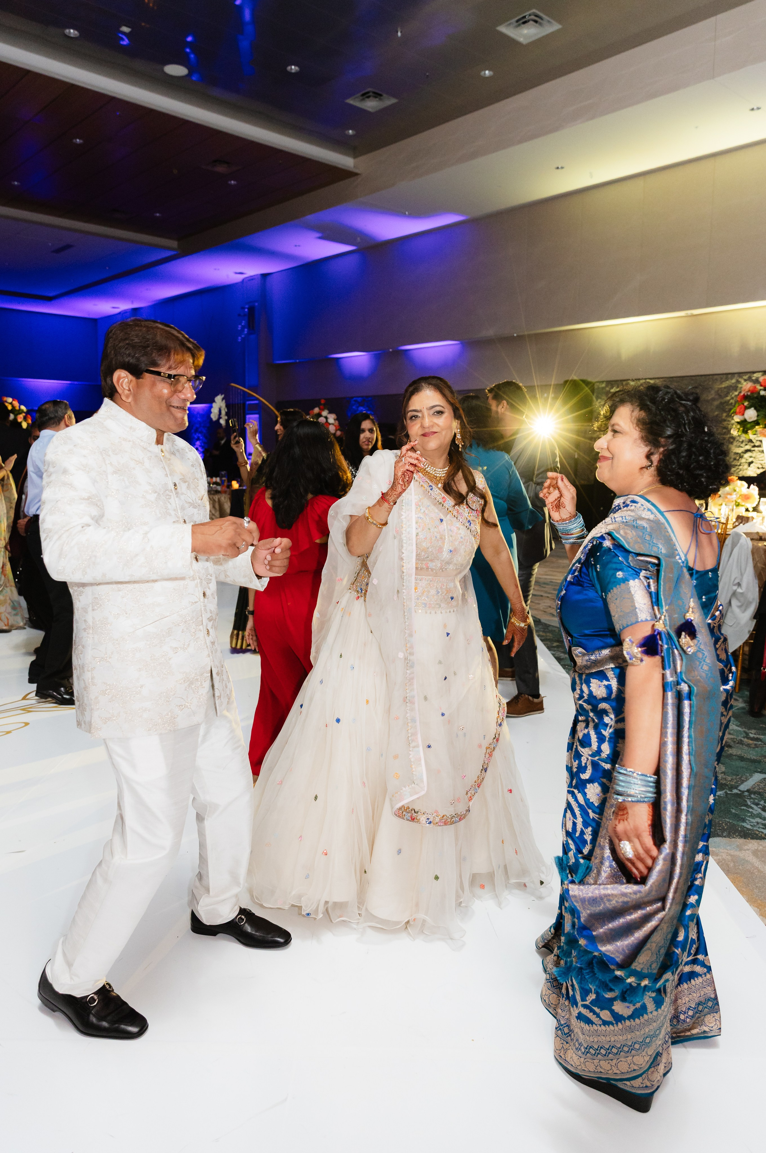 A Sacred Hindu Celebration of Love, Ritual, and Tradition. YES I DO PRODUCTION — Wedding photography&videography