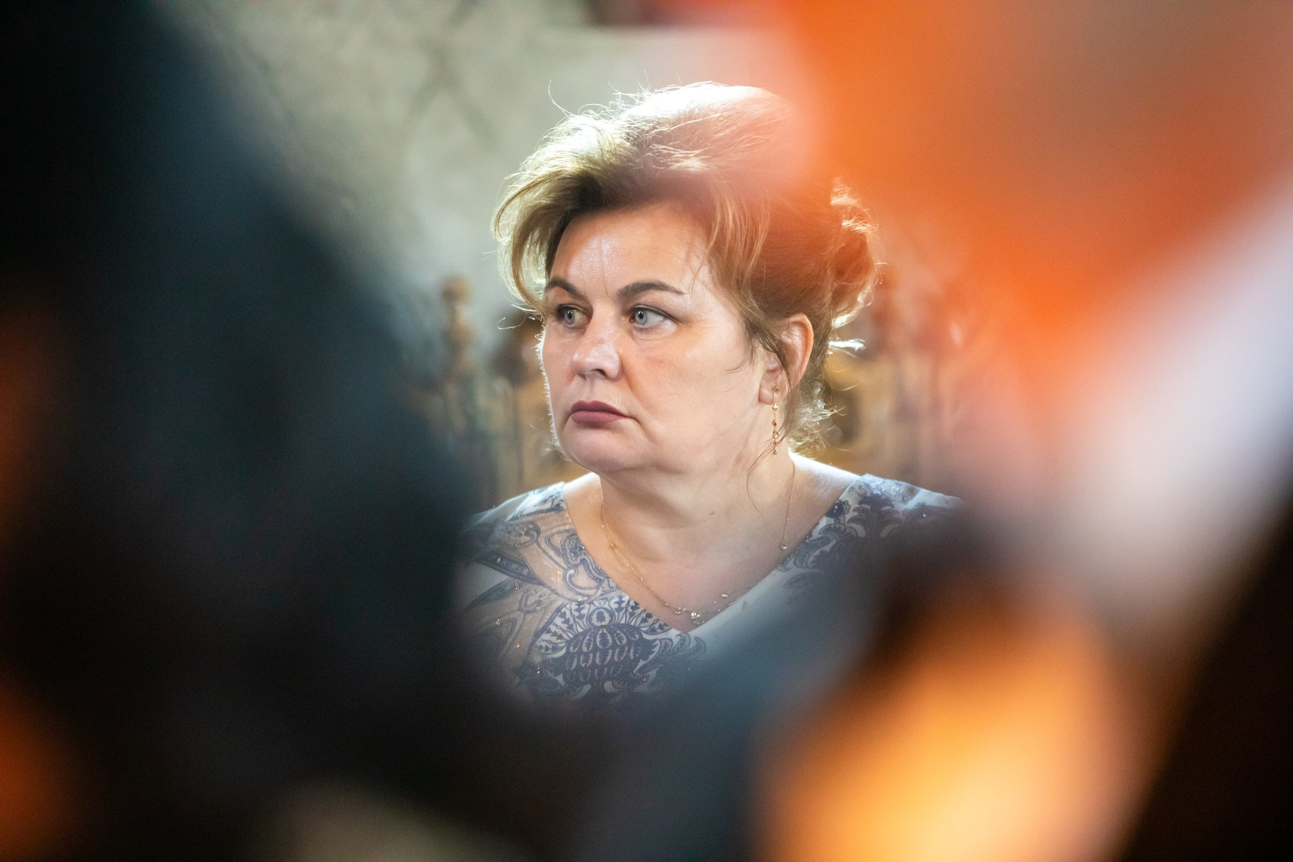 “Bebeluș botezat în biserică, ținut în brațe de nași” • “Detaliu cu lumânarea de botez decorată cu flori albe” • “Părinți emoționați alături de copilul lor la ceremonia de botez” • “Masa festivă de botez cu decor tematic și tort personalizat” • “Momentul în care preotul toarnă apă sfințită pe fruntea bebelușului” “Bebeluș în rochie albă de botez, zâmbind în brațele mamei” • “Detaliu cu cruciulița de botez așezată pe o pernă de satin” • “Părinți și nași aprinzând lumânările în timpul ceremoniei de botez” • “Tort de botez decorat cu figurine tematice și numele copilului” • “Copil botezat dormind liniștit în pătuțul decorat festiv” • “Momentul în care preotul binecuvântează copilul în fața altarului” • “Invitați adunându-se în jurul mesei festive la petrecerea de botez” • “Bebeluș ținând în mână o jucărie personalizată primită la botez” • “Familie fericită pozând împreună după ceremonia de botez” • “Decor tematic cu baloane și flori la locația petrecerii de botez” fotograf Botoșani fotograf evenimente fotograf botez Alin Chirila fotograf alinofotostudio,- Preotul ținându-l pe micuțul Mathias Gabriel la botez, în biserica Înălțarea Domnului, Copălău - Detalii de la botezul lui Mathias – lumânare, trusou și icoană - Familia lui Mathias Gabriel alături de micuț, în ziua botezului - Portret emoționant cu mama și bebelușul în brațe, în biserică,fotograf profesionist evenimente Botoșani, Iași, Suceava, Fălticeni, Bacău, Pașcani, Roman - AlinoFotoStudio by Alin Chirilă - servicii foto nuntă, botez, cununie, ședințe foto creative, albume personalizate, fotografii emoționante și calitative pentru cele mai importante momente din viață,fotograf nuntă Botoșani Alin Chirilă, ședință foto botez Iași - AlinoFotoStudio, servicii fotograf profesionist evenimente Suceava, fotograf cununie civilă Fălticeni - Alin Chirilă, album foto nuntă personalizat Bacău.“Bebeluș botezat în biserică, ținut în brațe de nași” • “Detaliu cu lumânarea de botez decorată cu flori albe” • “Părinți emoționați alături de copilul lor la ceremonia de botez” • “Masa festivă de botez cu decor tematic și tort personalizat” • “Momentul în care preotul toarnă apă sfințită pe fruntea bebelușului” “Bebeluș în rochie albă de botez, zâmbind în brațele mamei” • “Detaliu cu cruciulița de botez așezată pe o pernă de satin” • “Părinți și nași aprinzând lumânările în timpul ceremoniei de botez” • “Tort de botez decorat cu figurine tematice și numele copilului” • “Copil botezat dormind liniștit în pătuțul decorat festiv” • “Momentul în care preotul binecuvântează copilul în fața altarului” • “Invitați adunându-se în jurul mesei festive la petrecerea de botez” • “Bebeluș ținând în mână o jucărie personalizată primită la botez” • “Familie fericită pozând împreună după ceremonia de botez” • “Decor tematic cu baloane și flori la locația petrecerii de botez” fotograf Botoșani fotograf evenimente fotograf botez Alin Chirila fotograf alinofotostudio.fotograf botez Amelis Maria, fotografie botez Botoșani, fotograf Alin Chirilă, amintiri botez, fotografii botez, botez Amelis Maria, fotograf copii, fotografie botez în Botoșani,