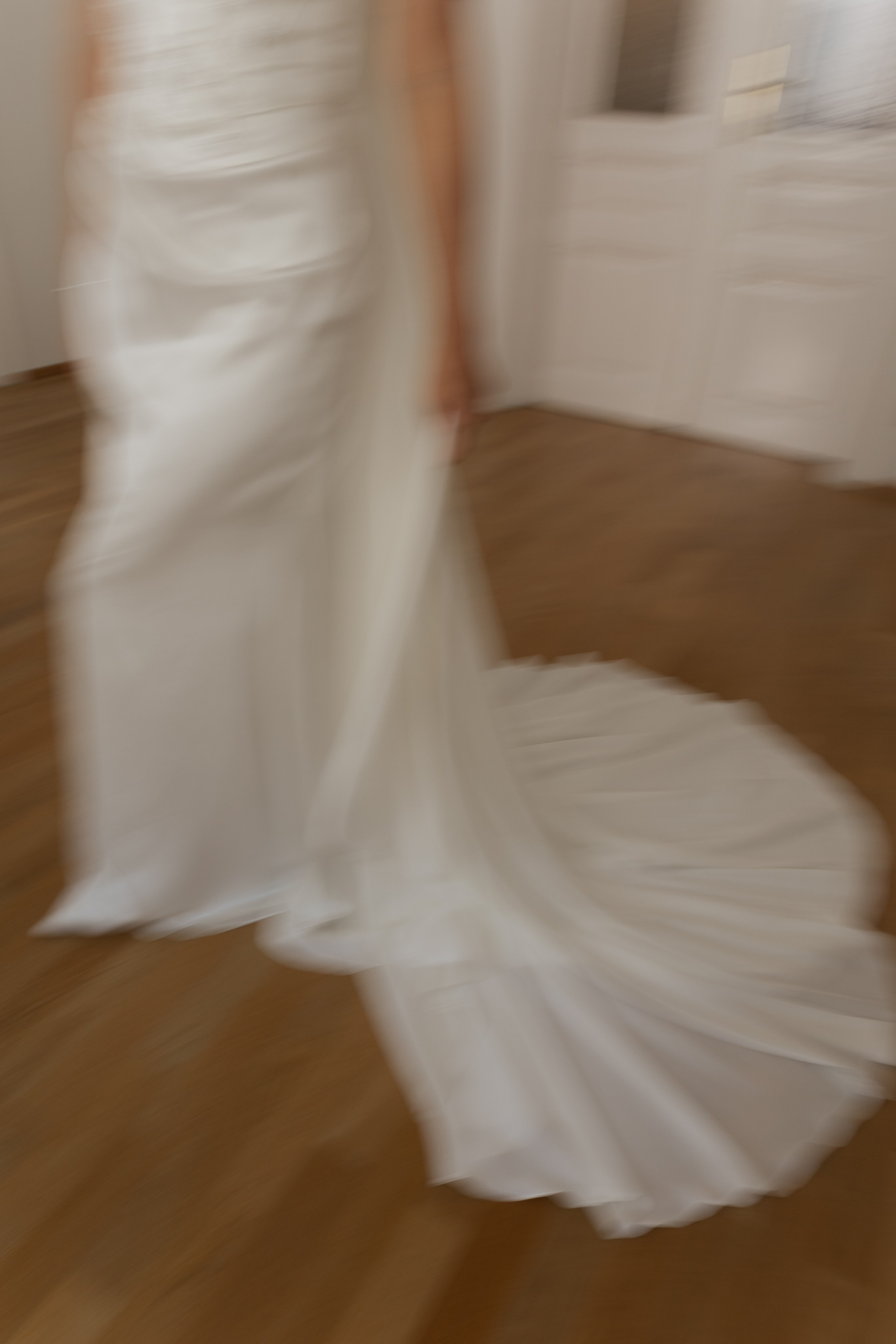 Elegant Castle Wedding in Austria | Alwin & Ruth’s Fairytale Celebration. Wedding photographer and videographer based in Timisoara, Romania