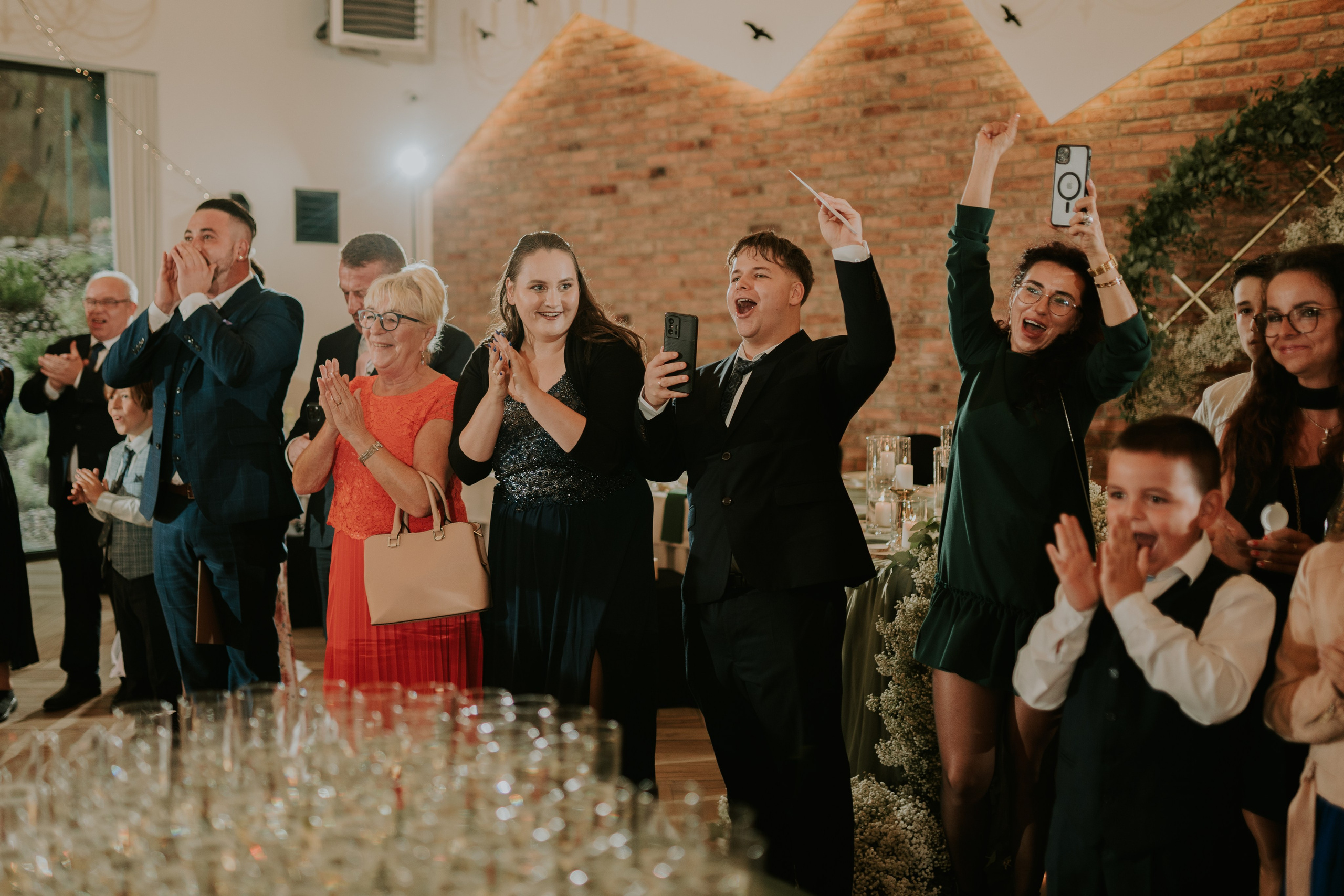 Trzy Drzewa: wspaniała uroczystość Wiktorii i Kamila. Karkowskafoto - fotografia miłości