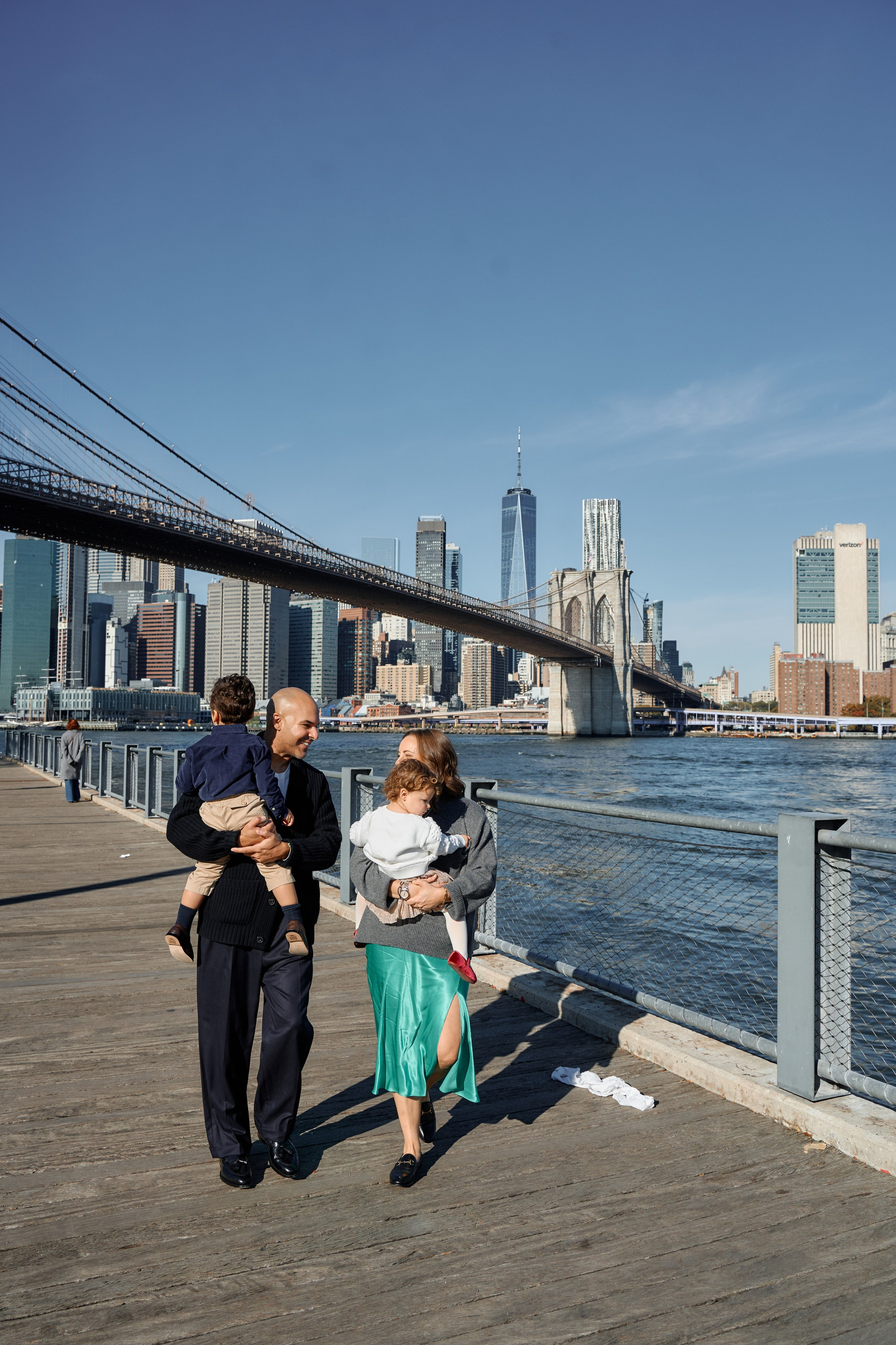 Family photo service New York / Experienced photographer. Professional Wedding and event photographer USA New York