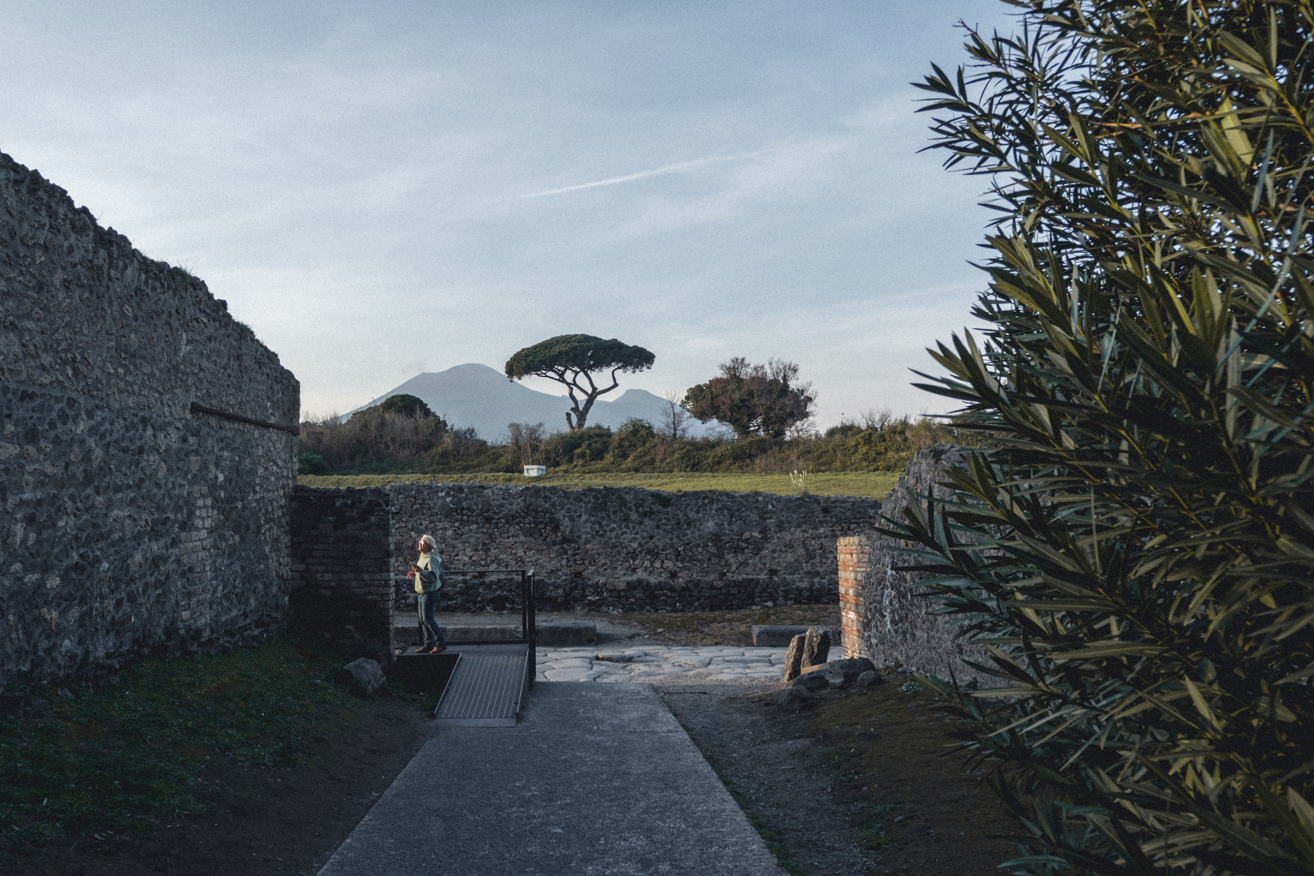 Pompeii. Photographe sur Cote d’Azur. Portraits de familles, couples, enfants, événements