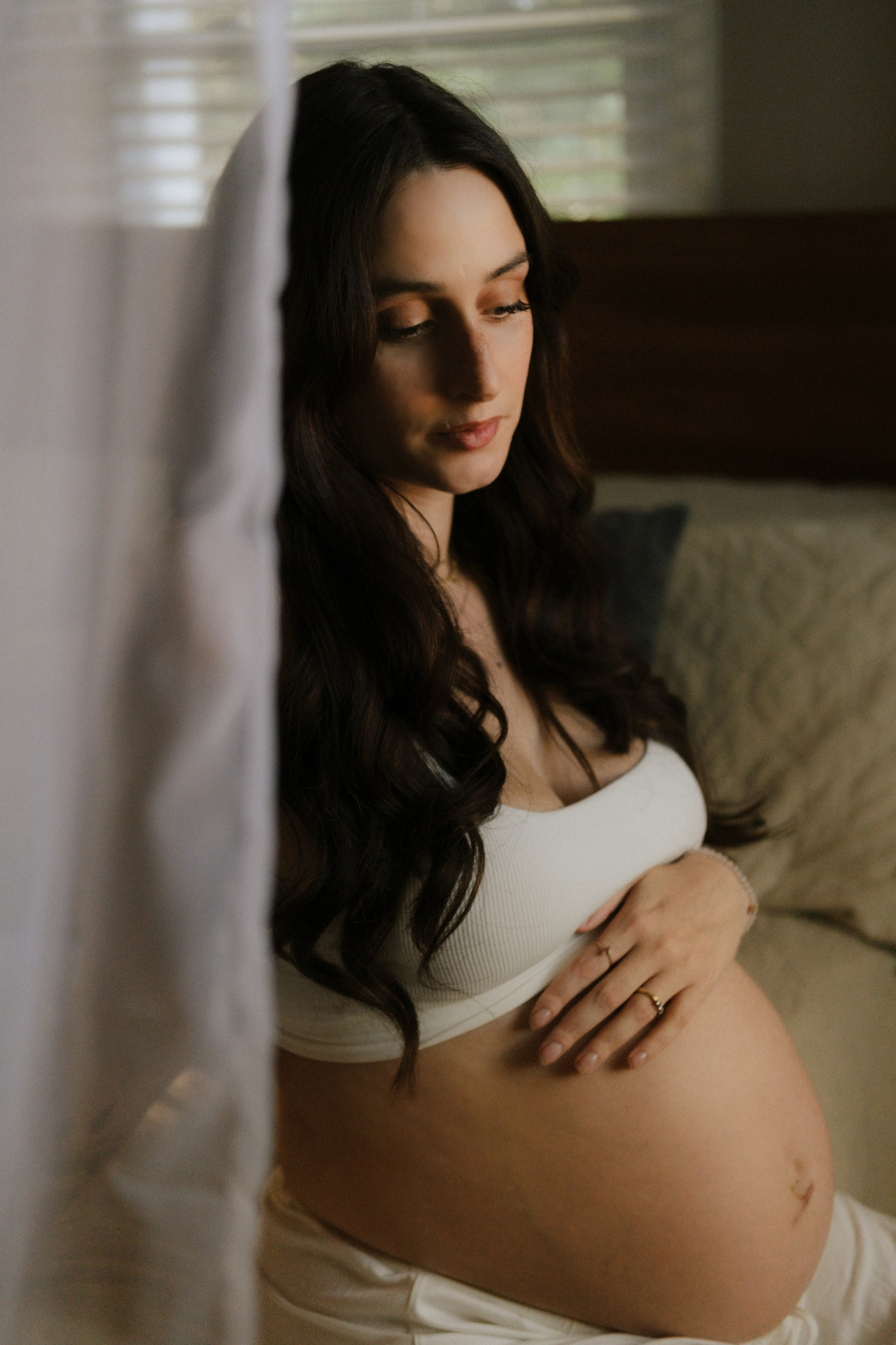 Richmond, VA Maternity Photographer | Editorial & Documentary Portraits. Family Photographer Richmond VA | Anna Dobrovolskaia