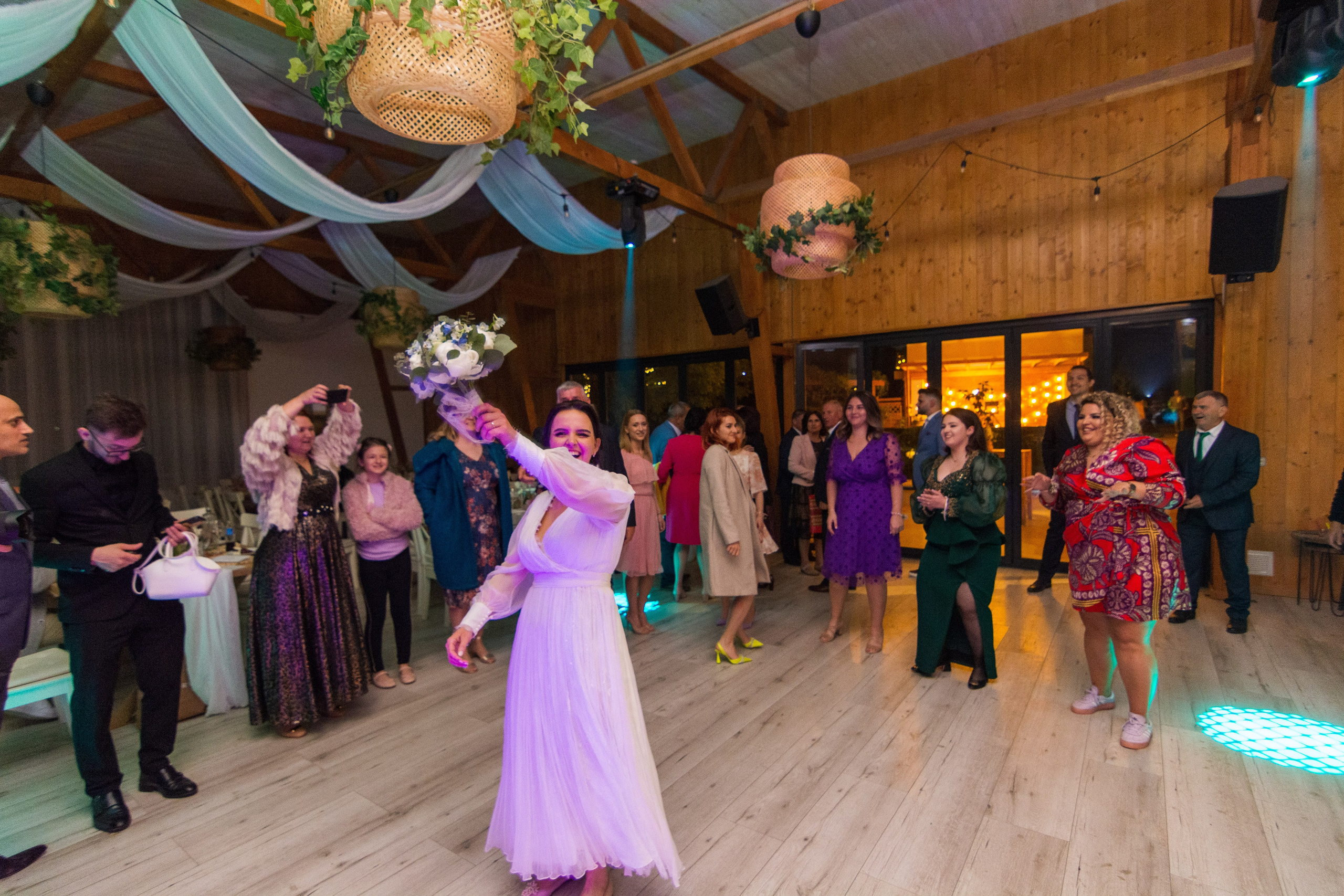 Locație de nuntă, nuntă, eveniment, ceremonie, petrecere, mireasă, mire, decor, atmosferă, romantic, lux, elegant, unic, memorabil, România, By the Lake, Locație de nuntă, fotograf nuntă, fotograf eveniment, fotograf ceremonie, fotograf petrecere, fotograf mireasă, fotograf mire, decor nunta, fotograf atmosferă, fotograf romantic, fotograf lux, fotograf elegant, fotografii unice, fotografii memorabile, fotograf România