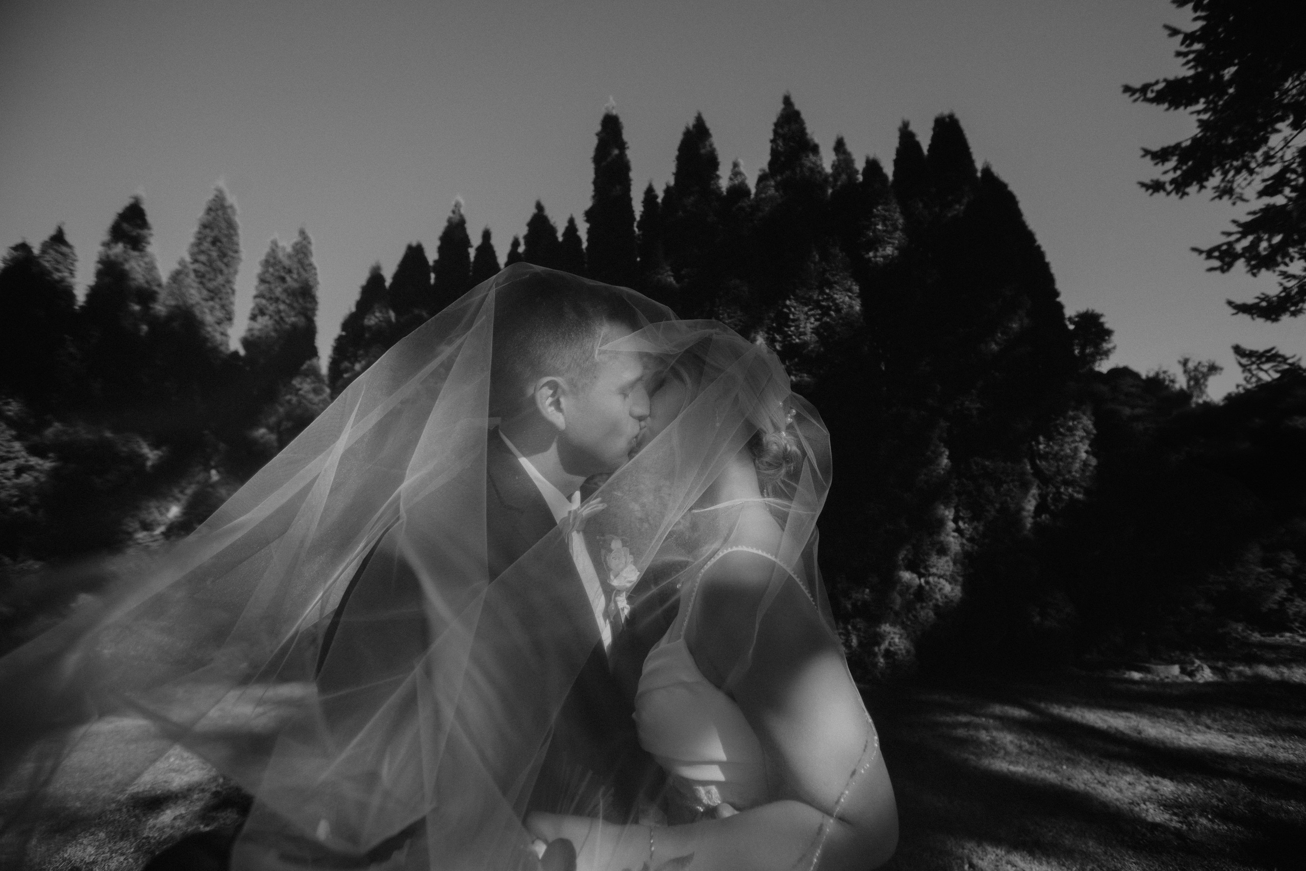 Brook & Richard's Wedding in Portland Oregon| Captured by Georgy Shishkin, Professional Wedding Photographer Seattle, Bend & Oregon Coast. Capturing Love in the Heart of the Pacific Northwes