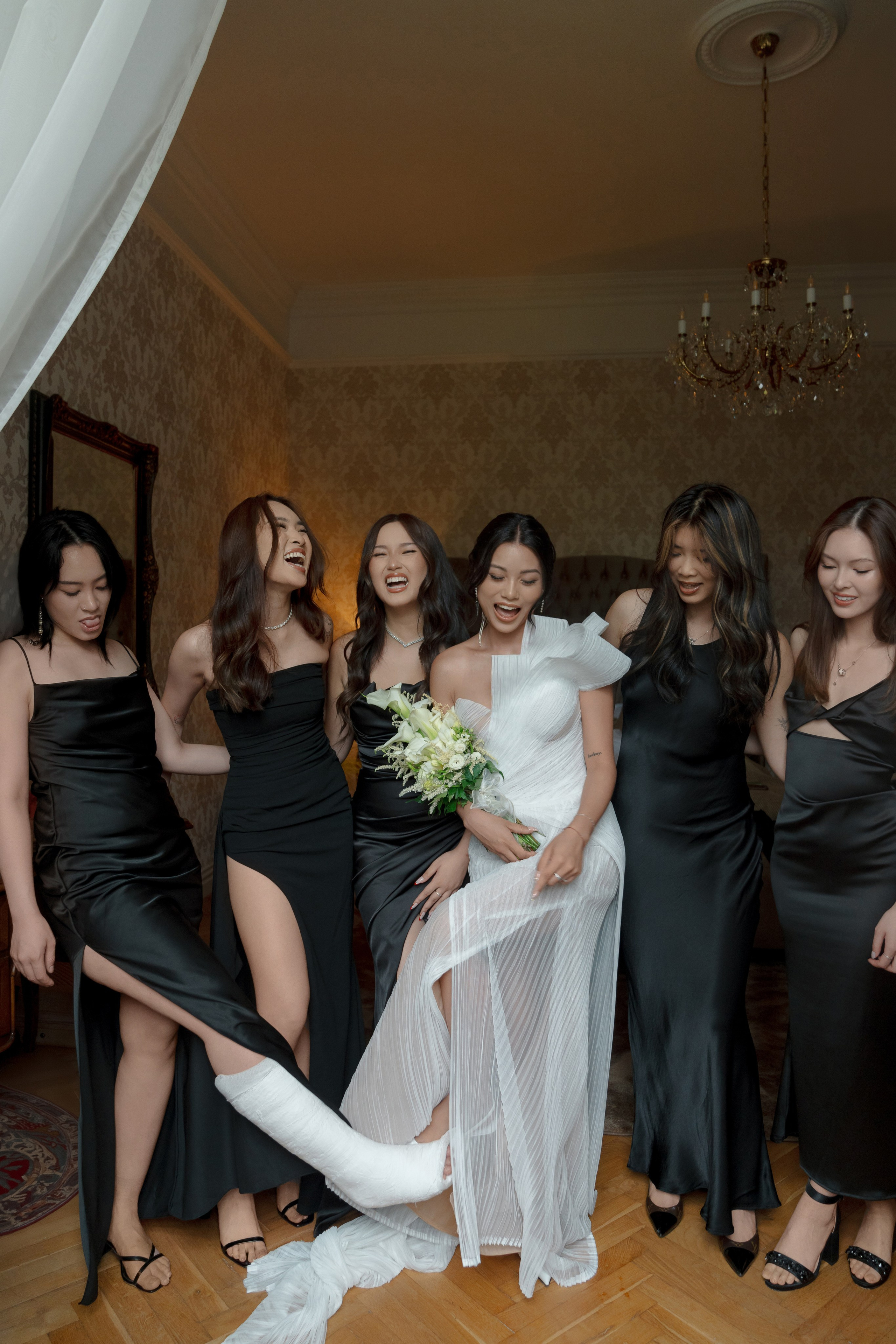 Grand Asian Wedding at a Castle | RAW Studio — Wedding Photography Europe. Raw Studio: Capturing Elegant weddings accross Europe