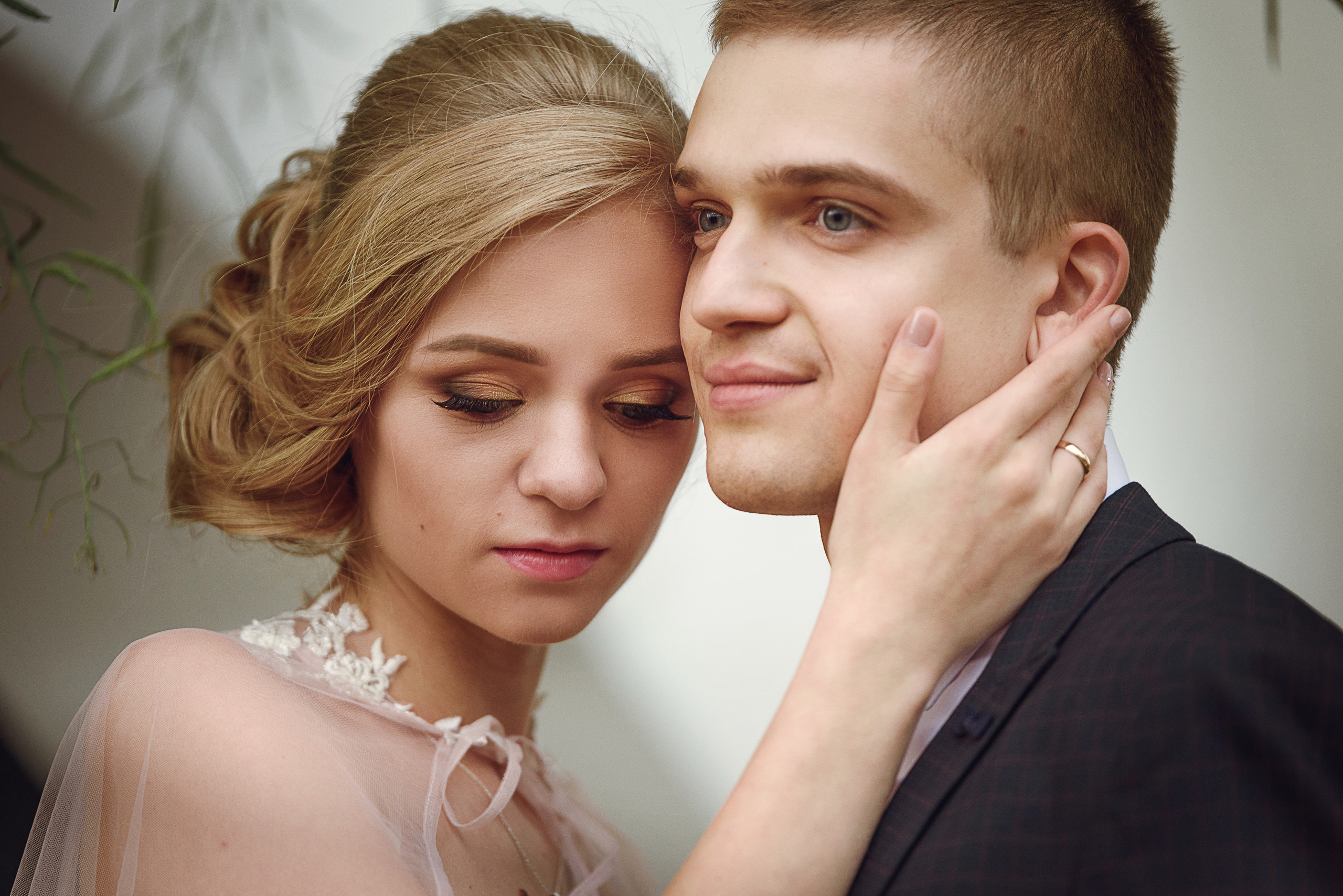 Летняя свадьба с выездной регистрацией. Семейный фотограф и фотограф новорожденных в Вильнюсе Ирина Беленкевич