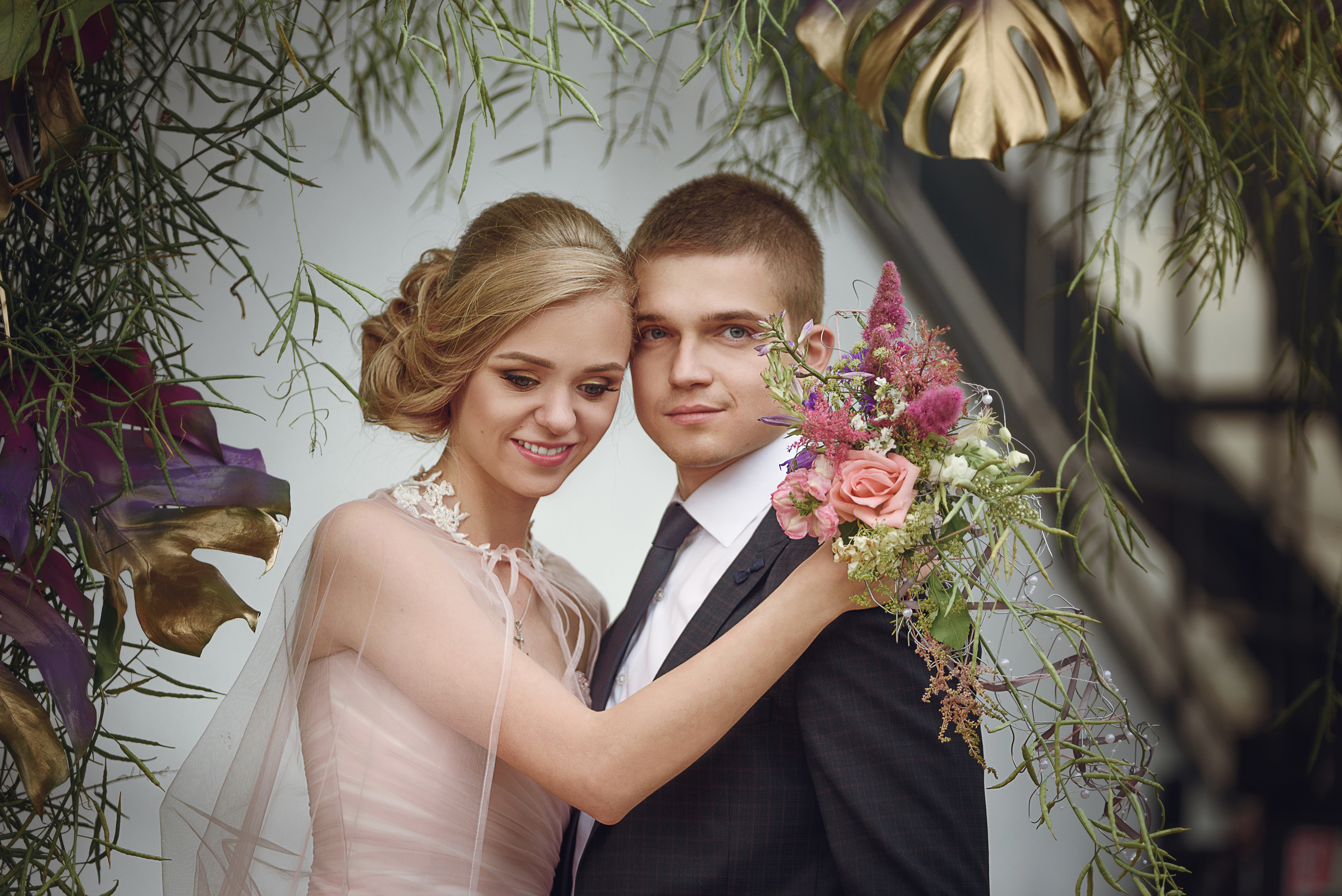 Летняя свадьба с выездной регистрацией. Семейный фотограф и фотограф новорожденных в Вильнюсе Ирина Беленкевич