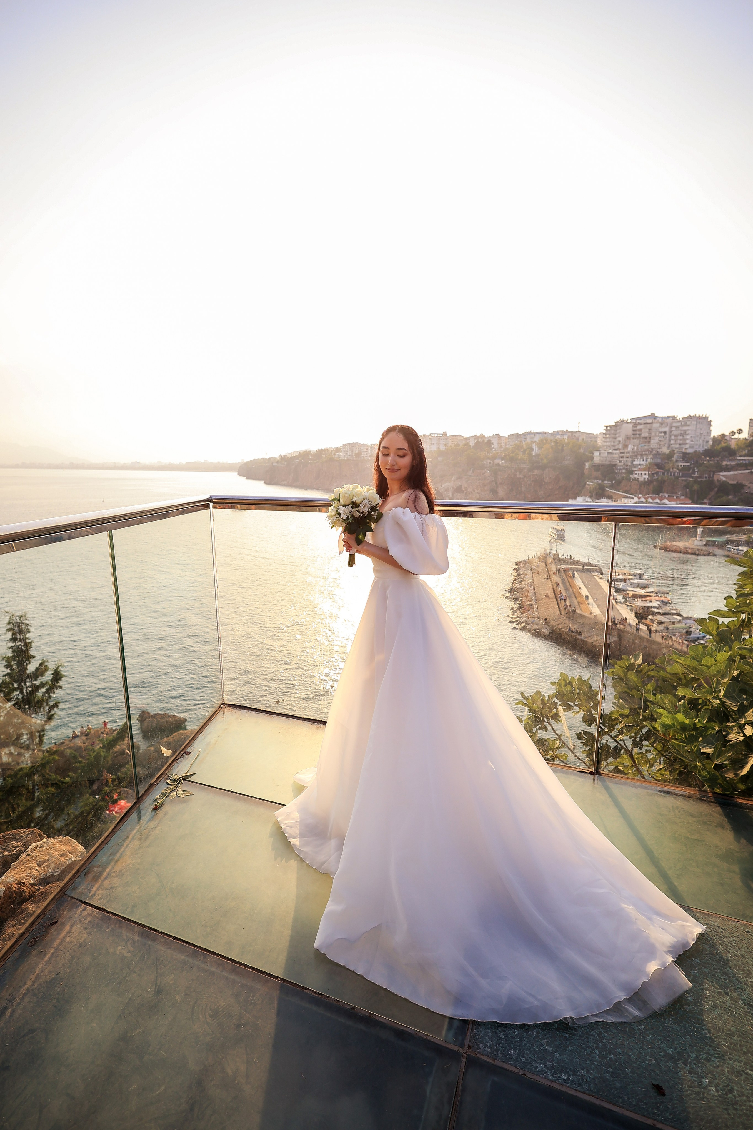 Photoshooting in old town of Antalya. Photographer in Turkey, Antalya, Kemer, Belek, Side, Kas, Fethiye