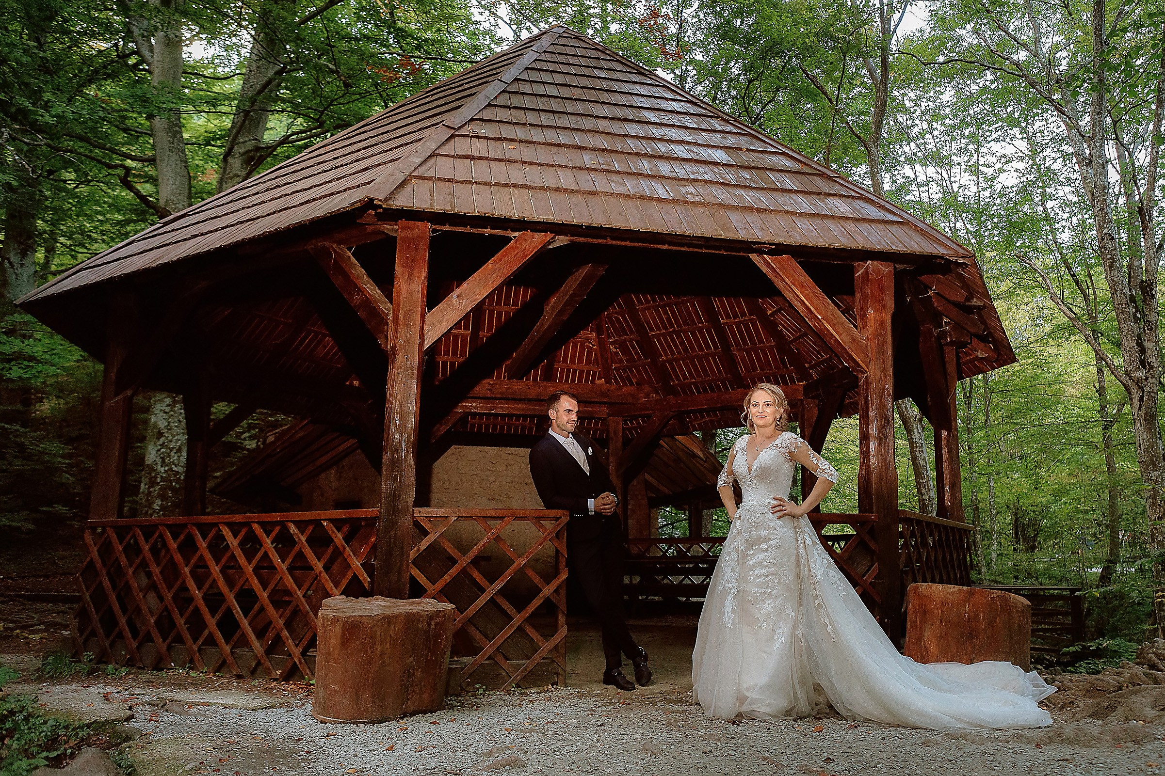 Fotograf Nunta Trash the Dress Cazanele Dunarii, Cascada Bigar, Orsova, Dunare Craiova Pitesti 2024 0003