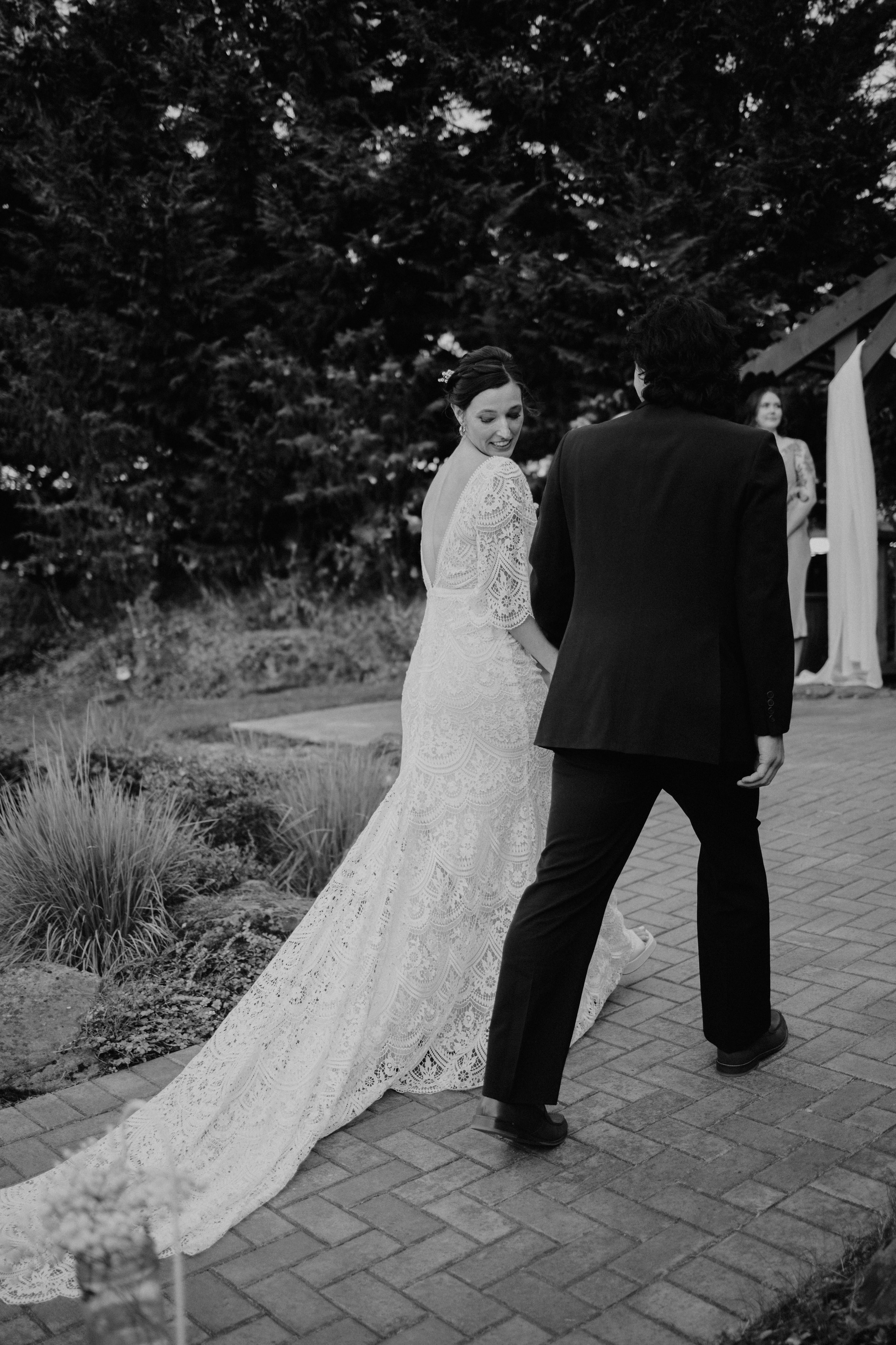 Greg & Danielle | Carver Event Center Wedding | Portland, OR. Portland Wedding Photographer | Authentic PNW Love Stories