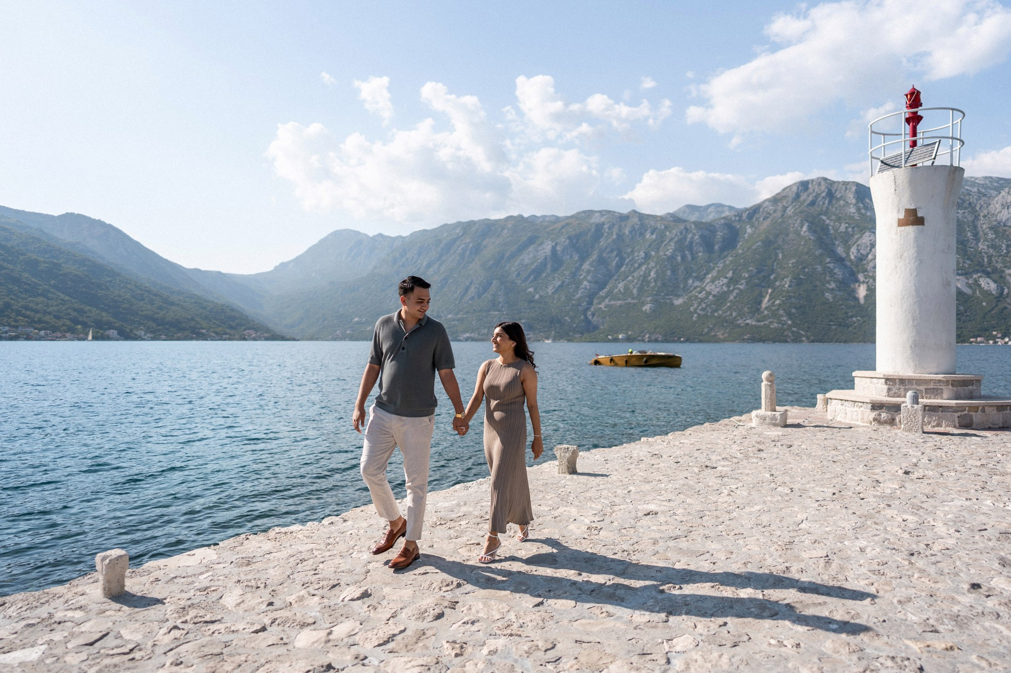 Aanzoek in Montenegro – Romantische Fotoshoot aan Zee