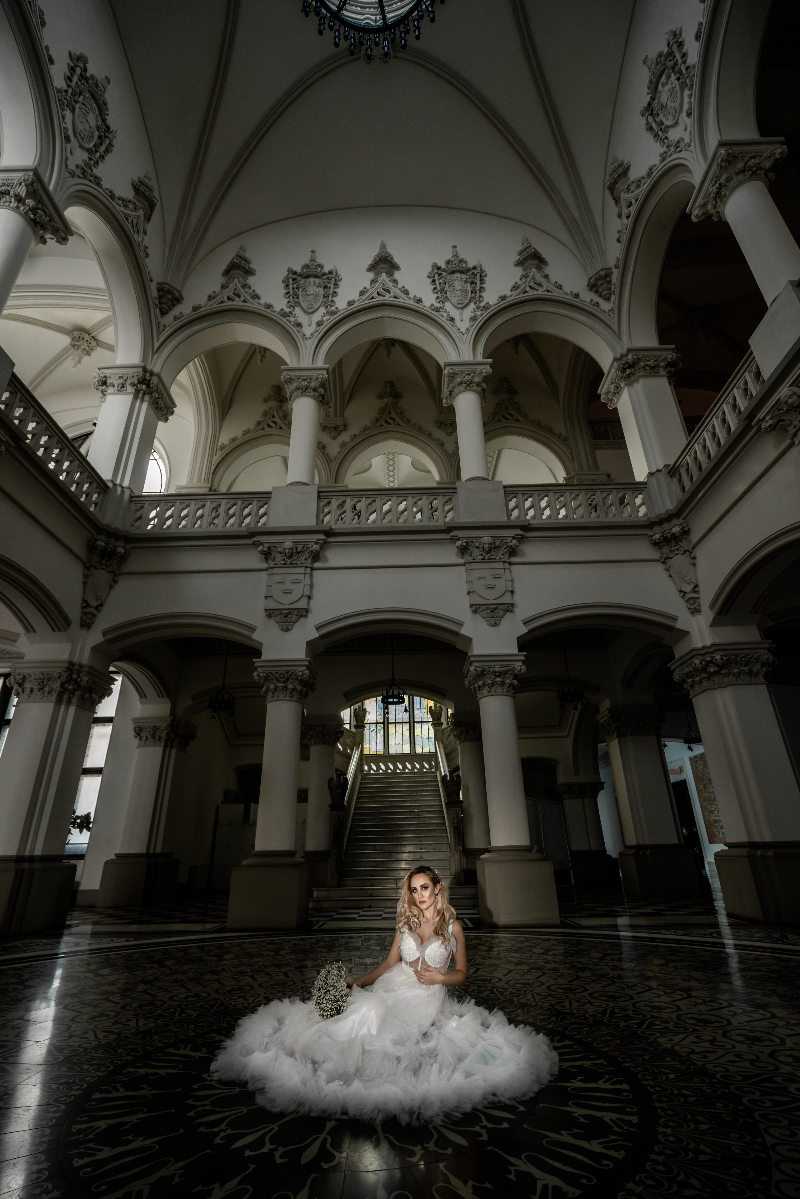 rochii-de-mireasă-Palatul-Culturii-Iași  ședință-foto-rochii-mireasă-Iași  Anelis-Cristina-Luiza-rochii-mireasă  Alin-Chirilă-fotograf-nuntă-Iași  Palatul-Culturii-Iași-rochii-de-mireasă  fotografie-mireasă-Iași-ședință  modele-rochii-mireasă-Palatul-Culturii  fotografii-nuntă-Iași-Alin-Chirilă  ședință-foto-nuntă-Iași-rochii-mireasă  Alin-Chirilă-rochii-mireasă-Iași