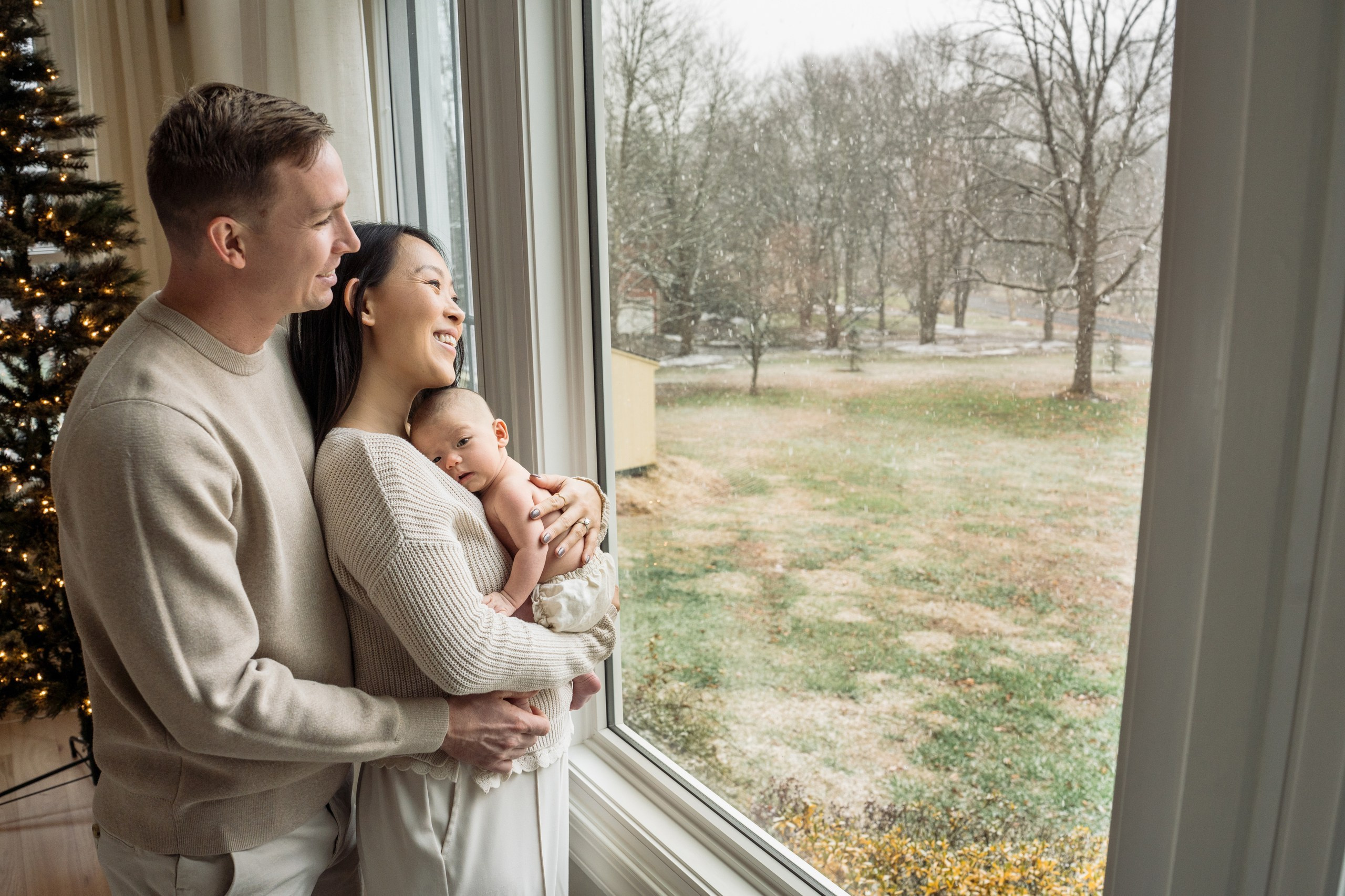 Kristine, Brian, Sloane. Alisa Tant — Family and newborn photographer Bucks County, Montgomery county, Philadelphia, NJ