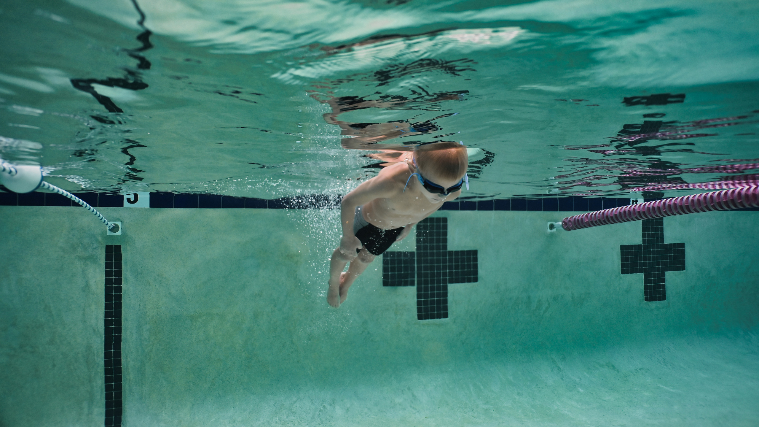 Roland’s underwater session. Family and Sports photographer in Cary Raleigh NC North Carolina