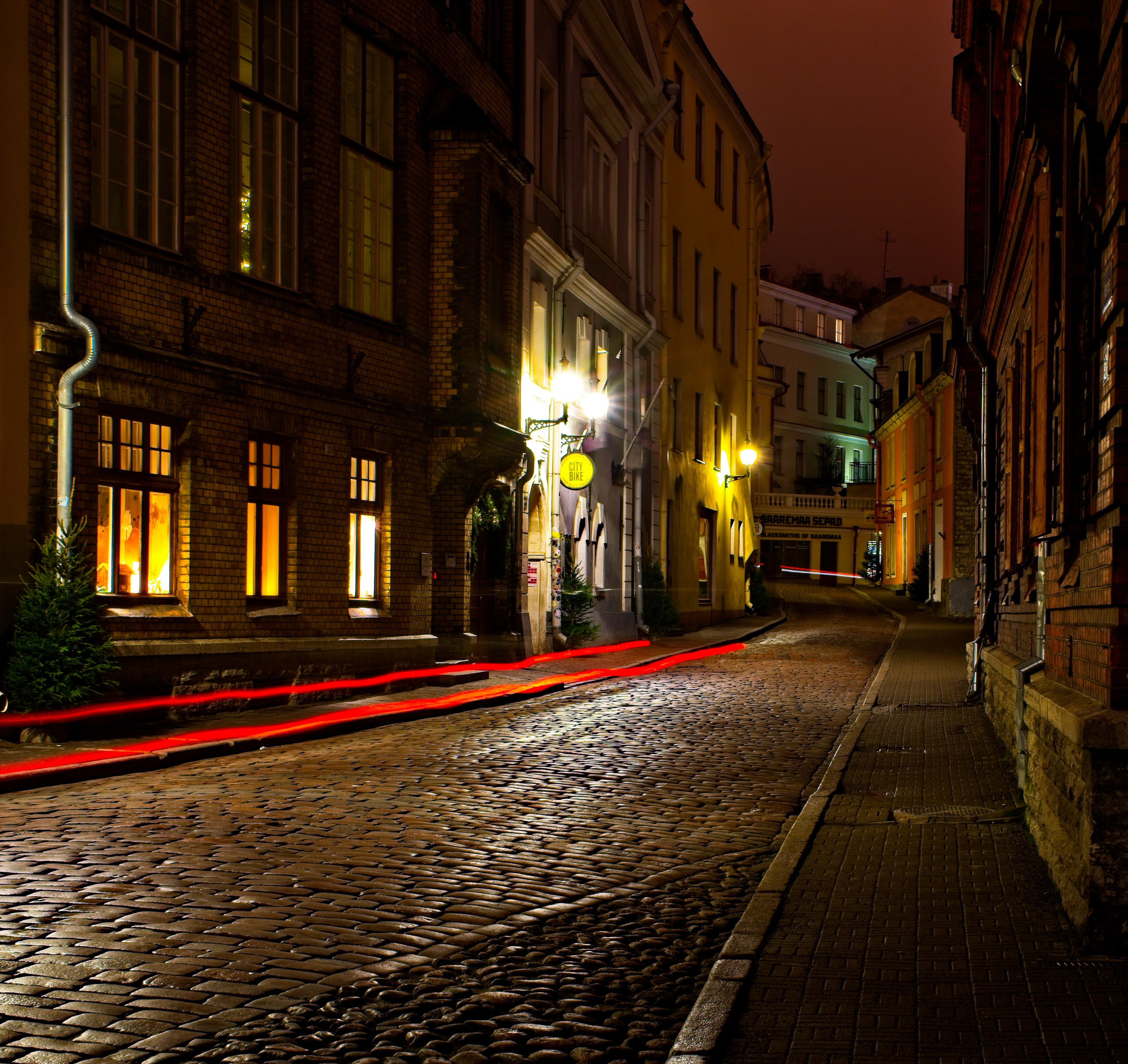 Дрон-съёмка и монтаж видео для бизнеса и соцсетей. Работаем в Таллине и по всей Эстонии. Также предлагаем обучение и консультации