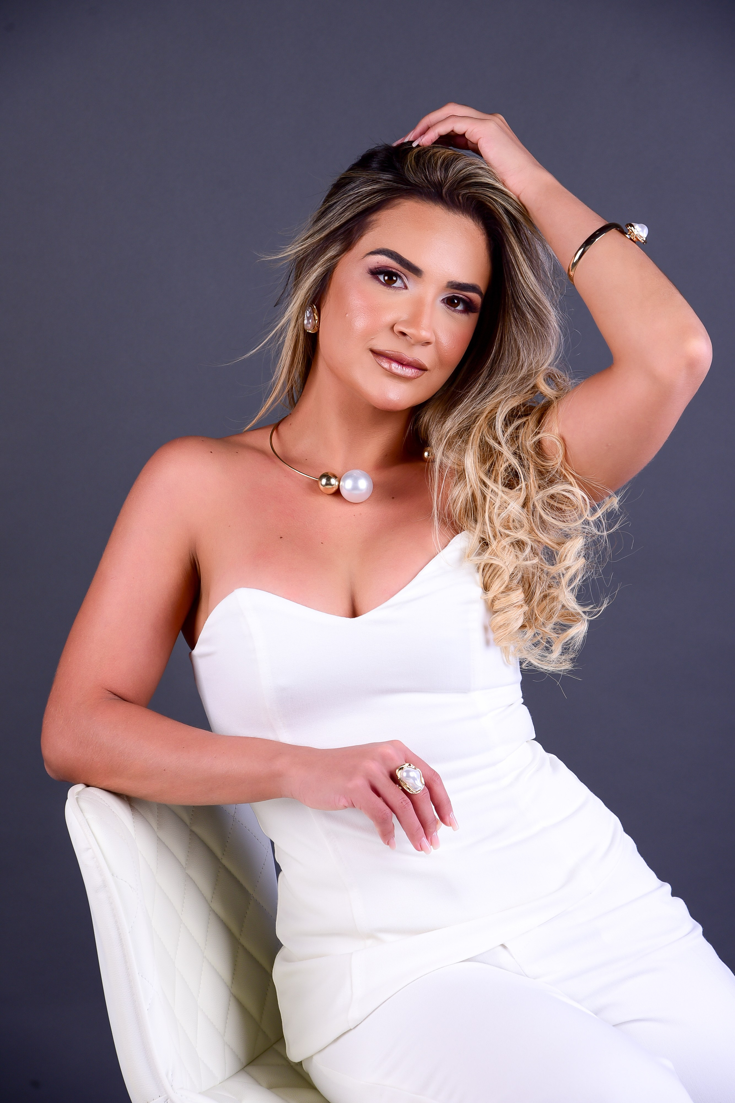 Ensaio Corporativo em estpudio fotográfico profissional. Formatura, Fotógrafo e Eventos em Belém e Tucuruí